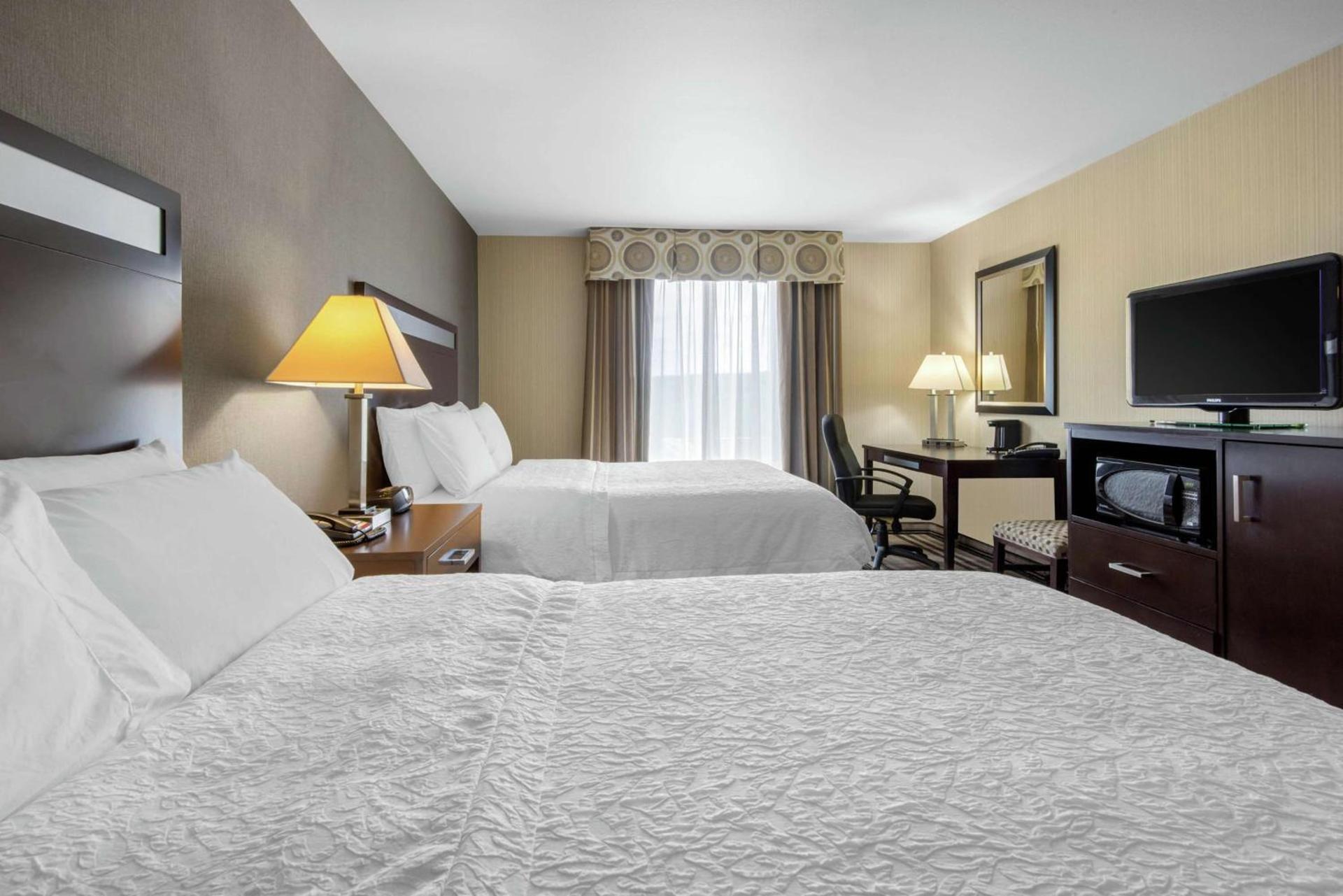 Hampton Inn Meadville photo 35