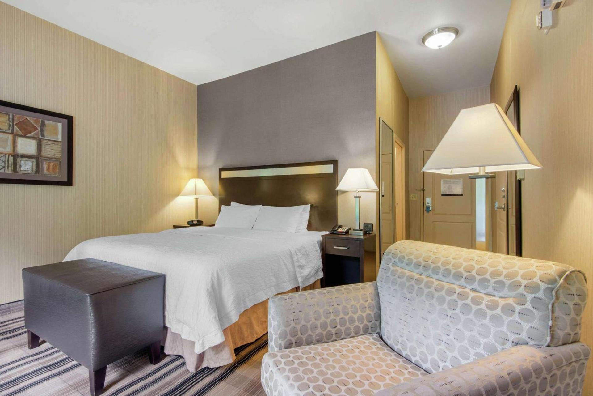 Hampton Inn Meadville photo 41