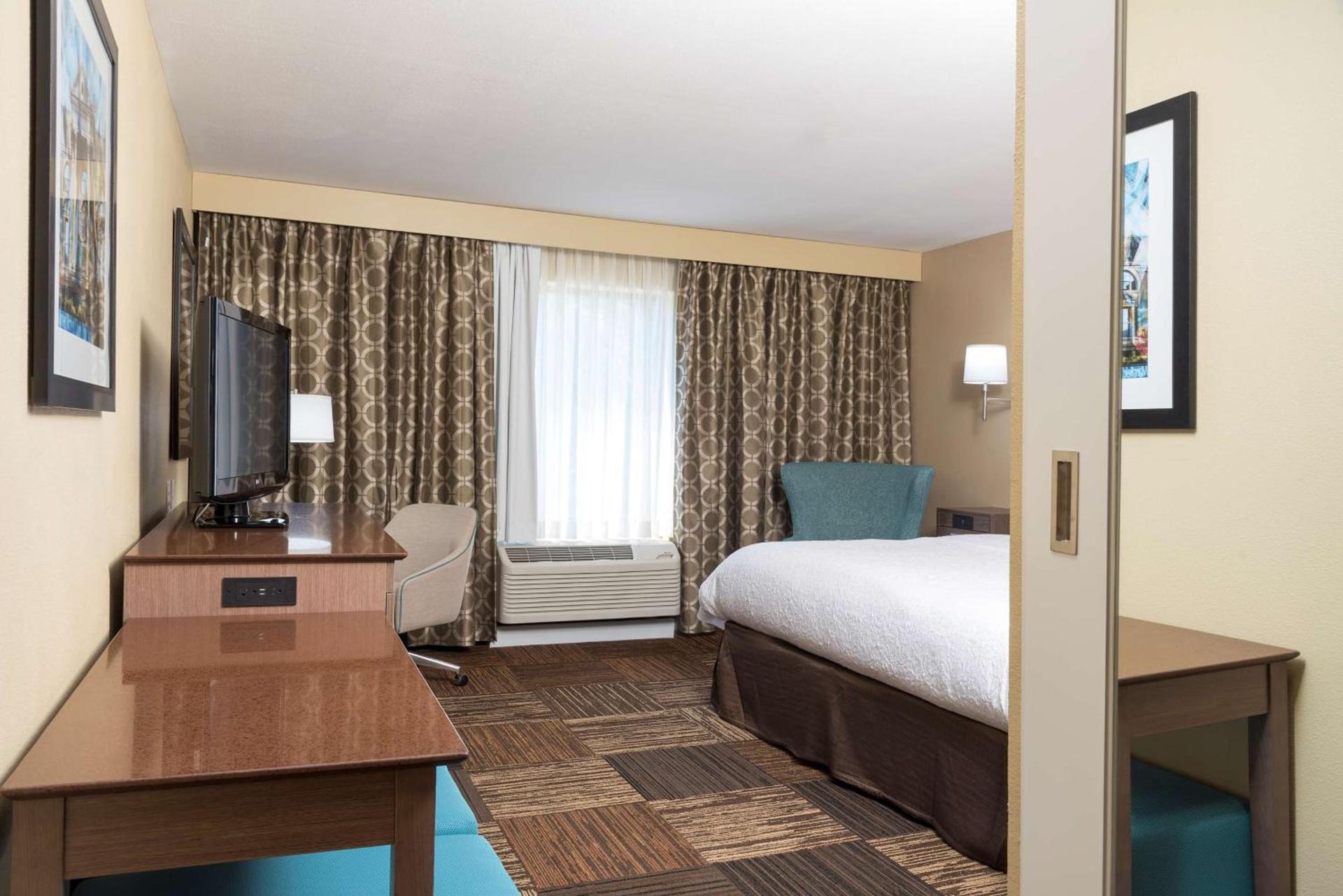 Hampton Inn & Suites Mansfield South @ I 71 photo 21