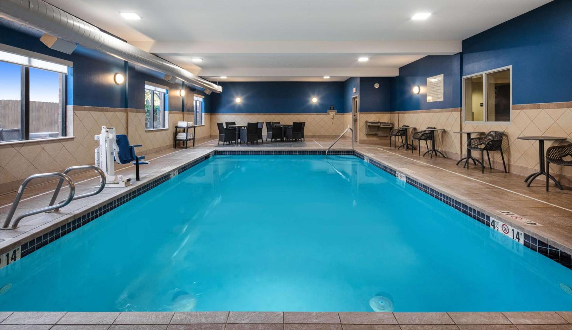 Hampton Inn Medford photo 6