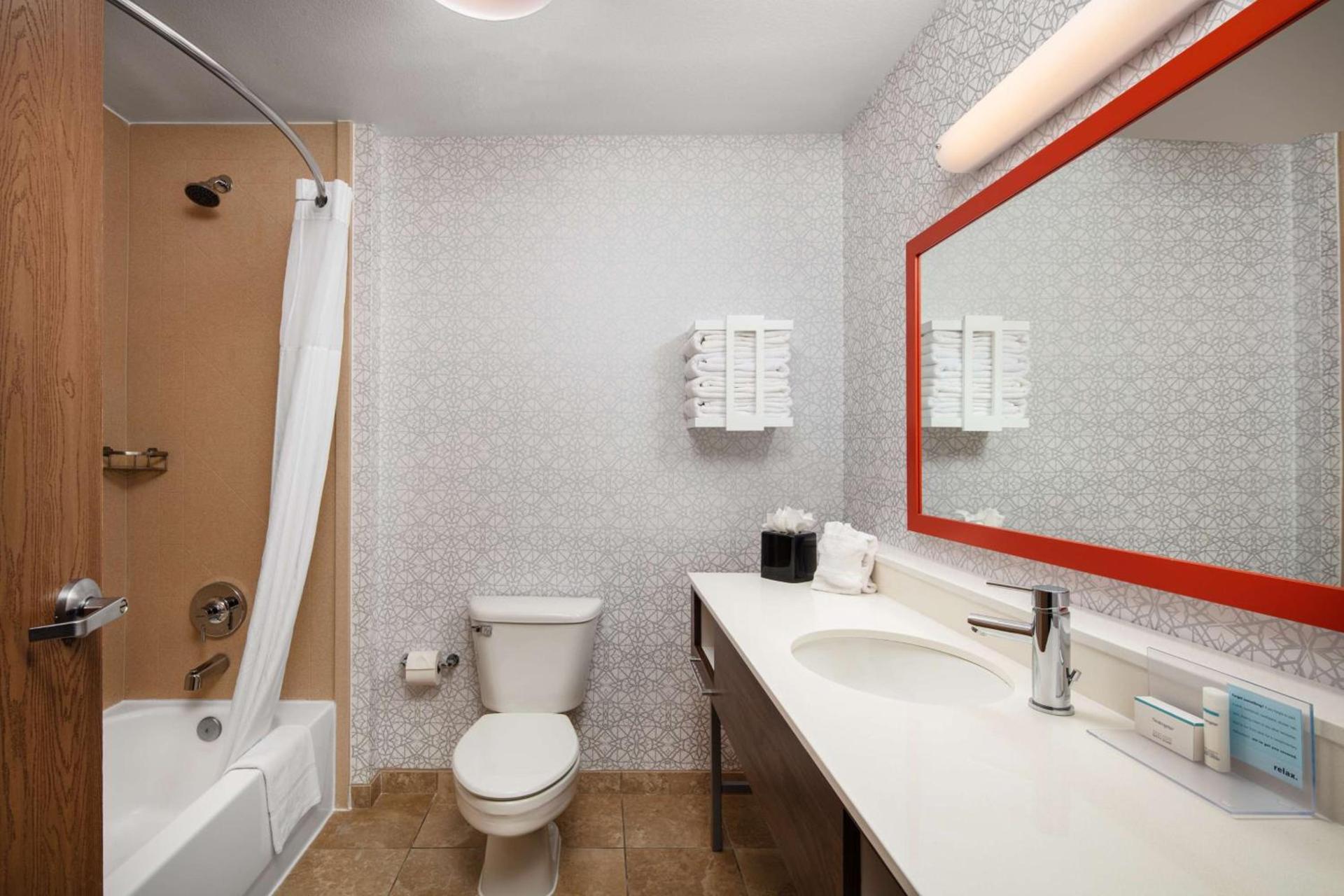Hampton Inn Medford photo 35