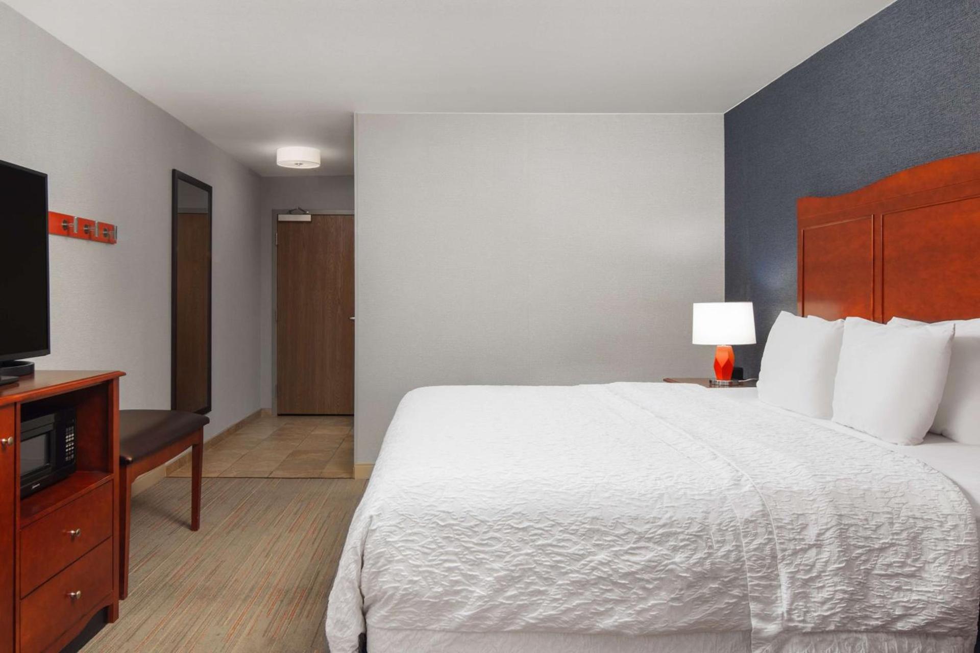 Hampton Inn Medford photo 38