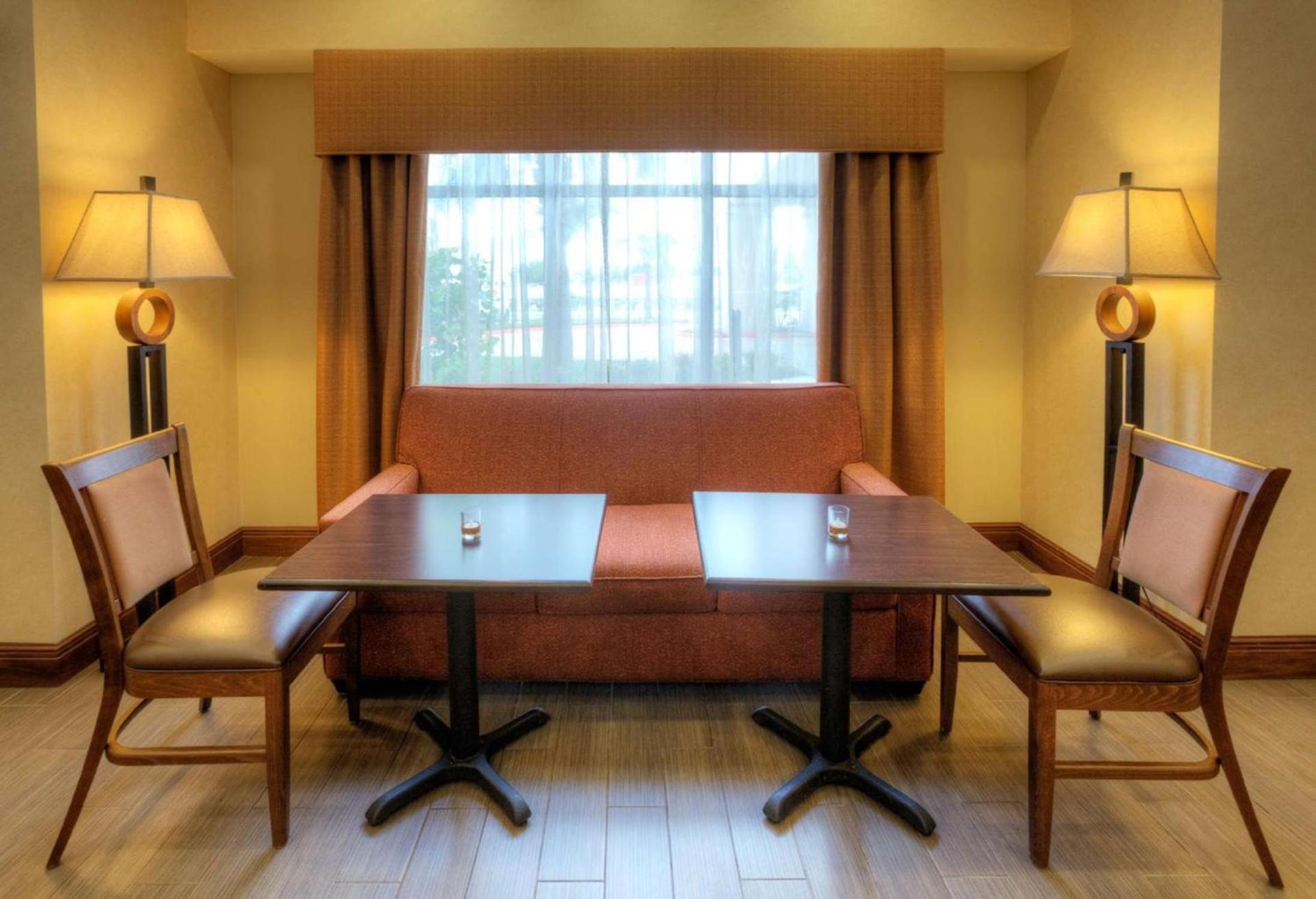 Hampton Inn & Suites McAllen photo 4