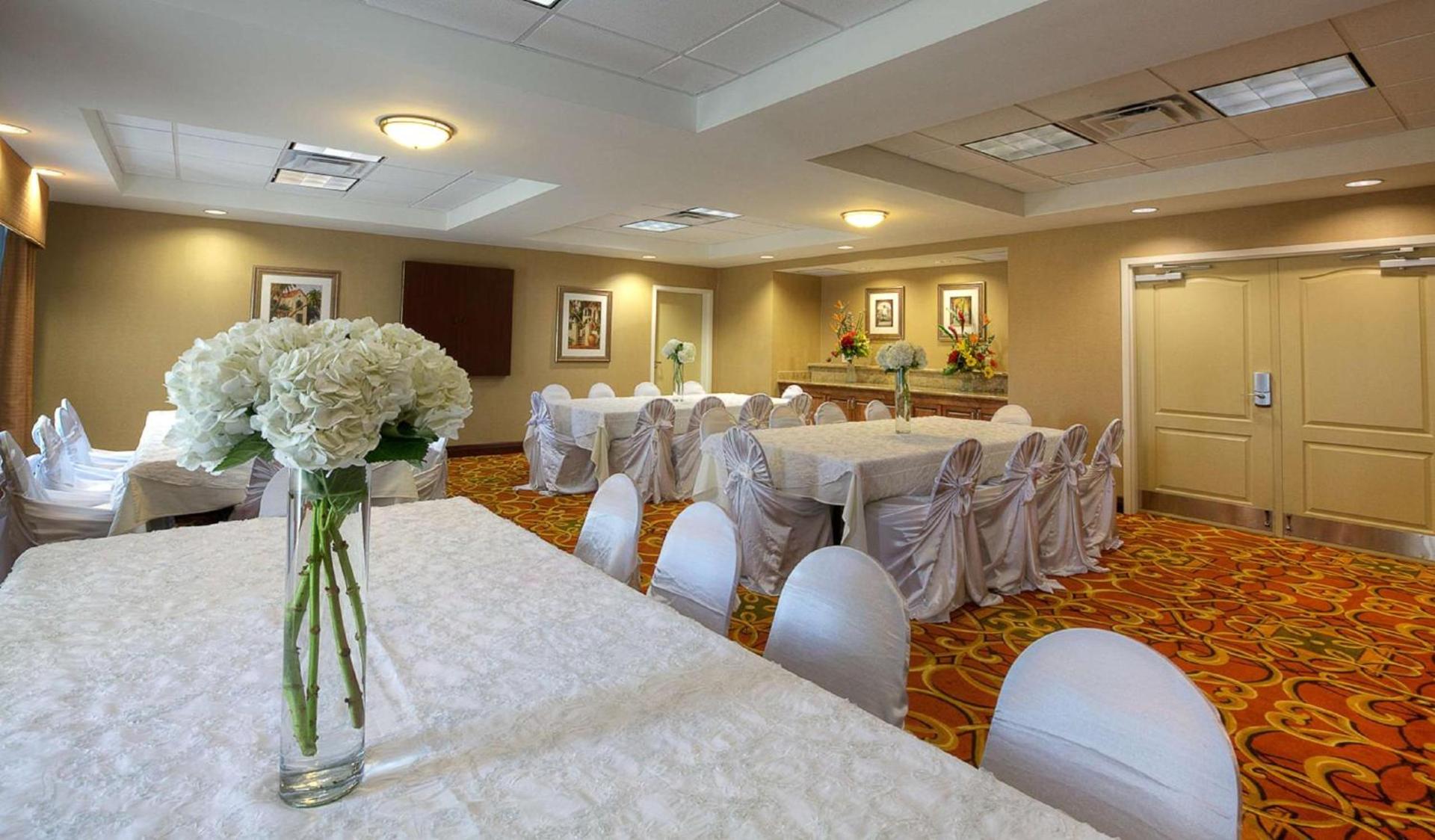 Hampton Inn & Suites McAllen photo 23
