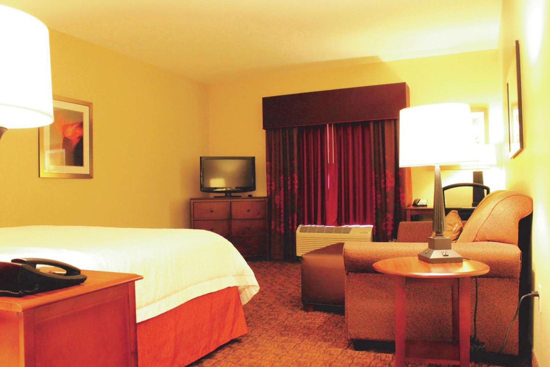 Hampton Inn & Suites McAllen photo 25