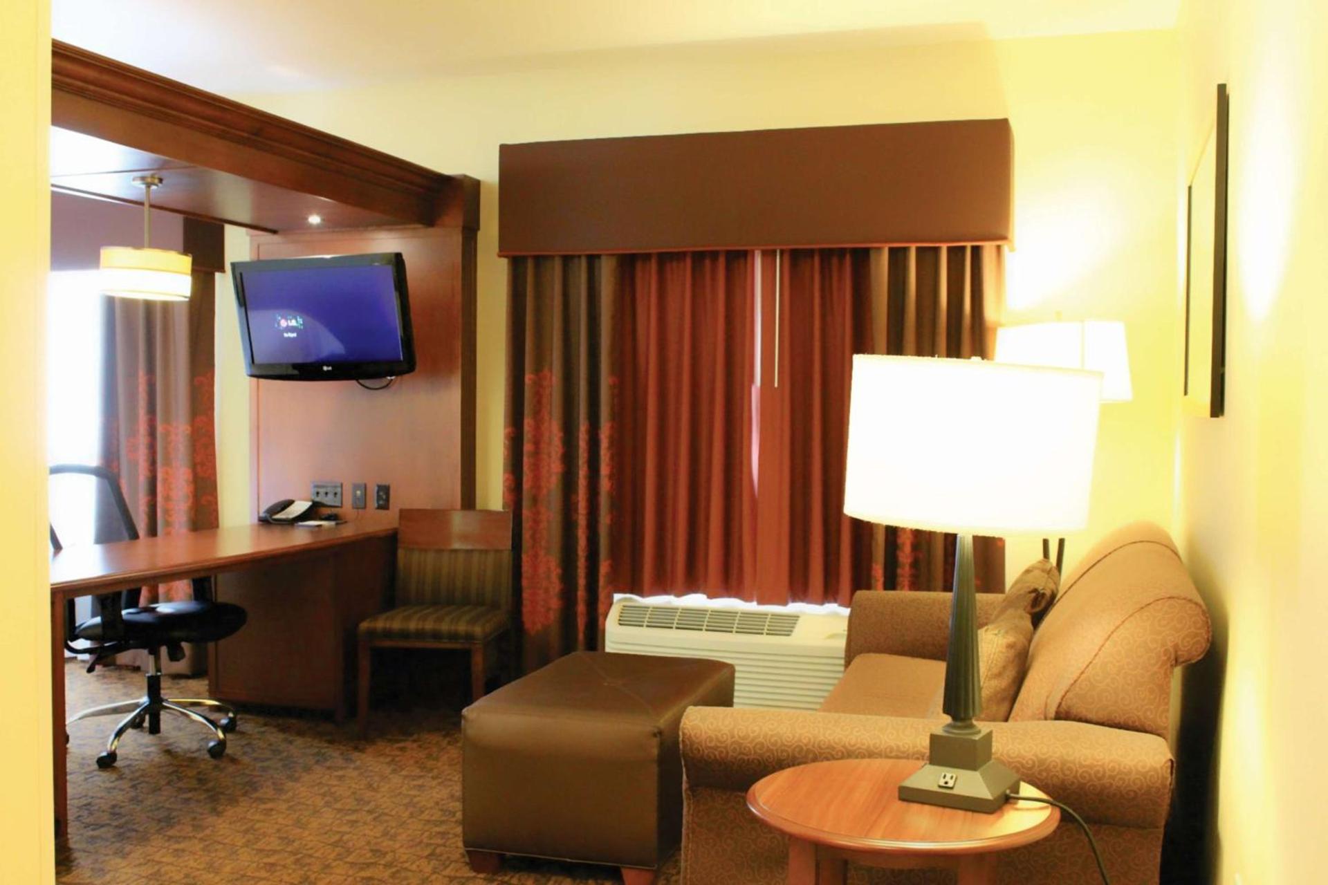 Hampton Inn & Suites McAllen photo 26