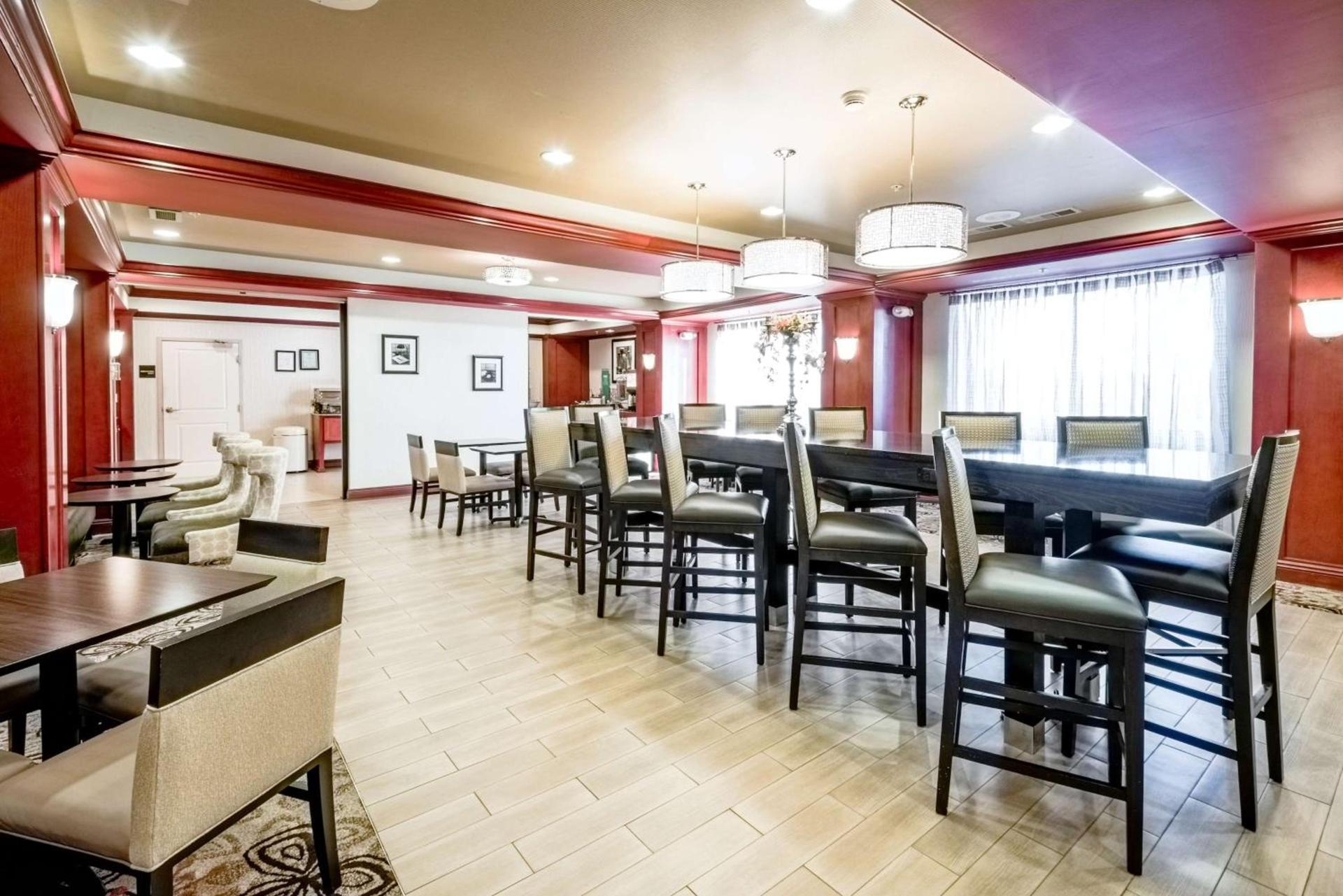 Hampton Inn Montgomery-South-Airport photo 13