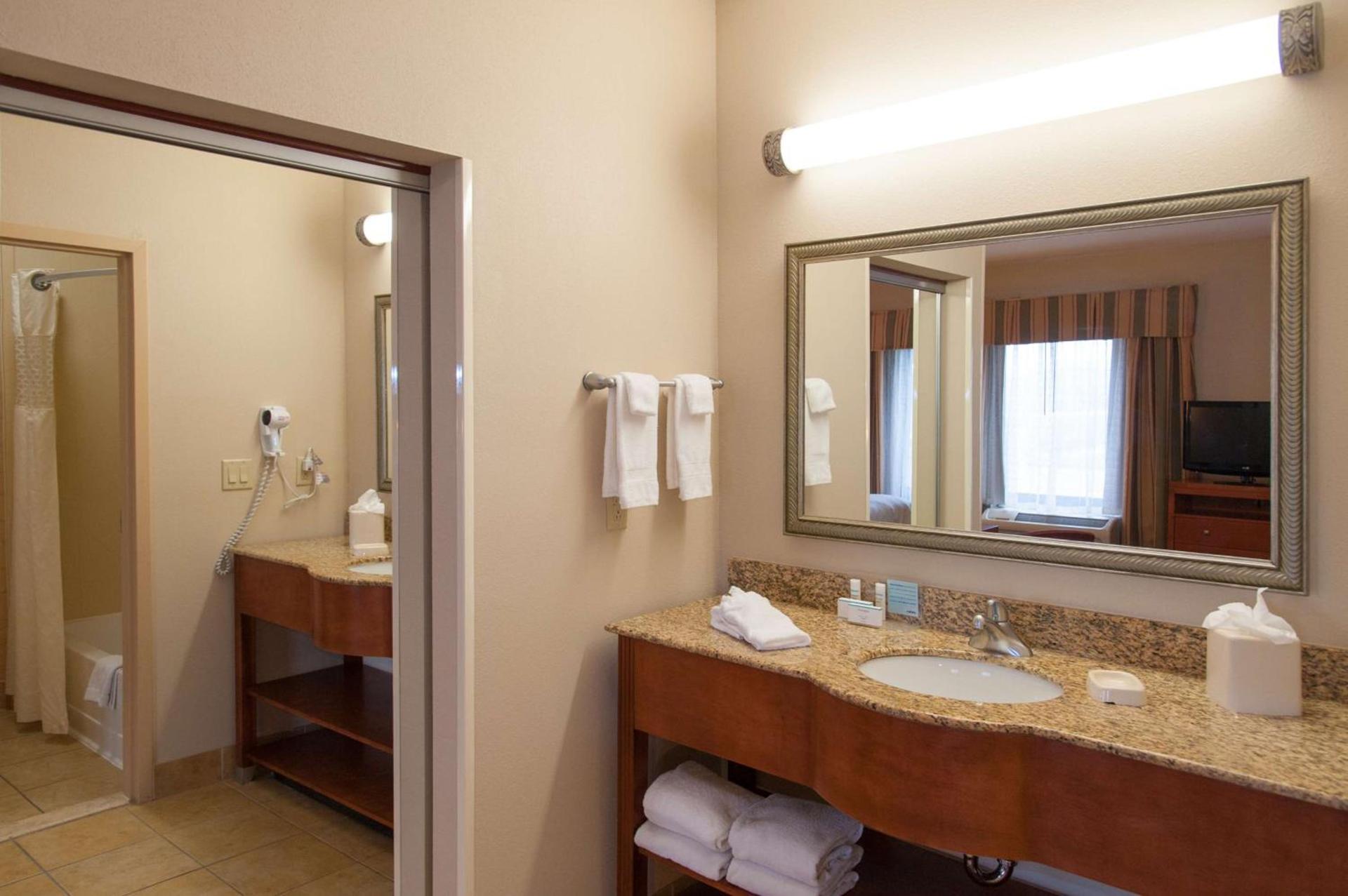 Hampton Inn Montgomery-South-Airport photo 39