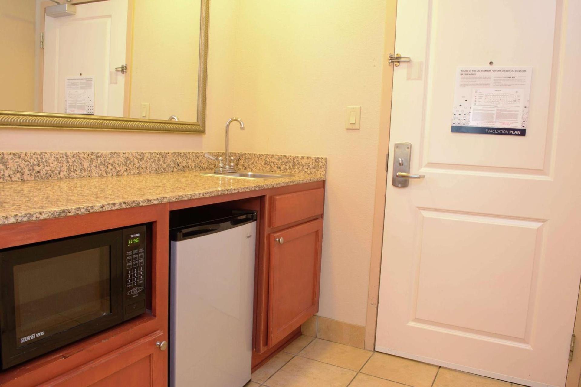 Hampton Inn Montgomery-South-Airport photo 53