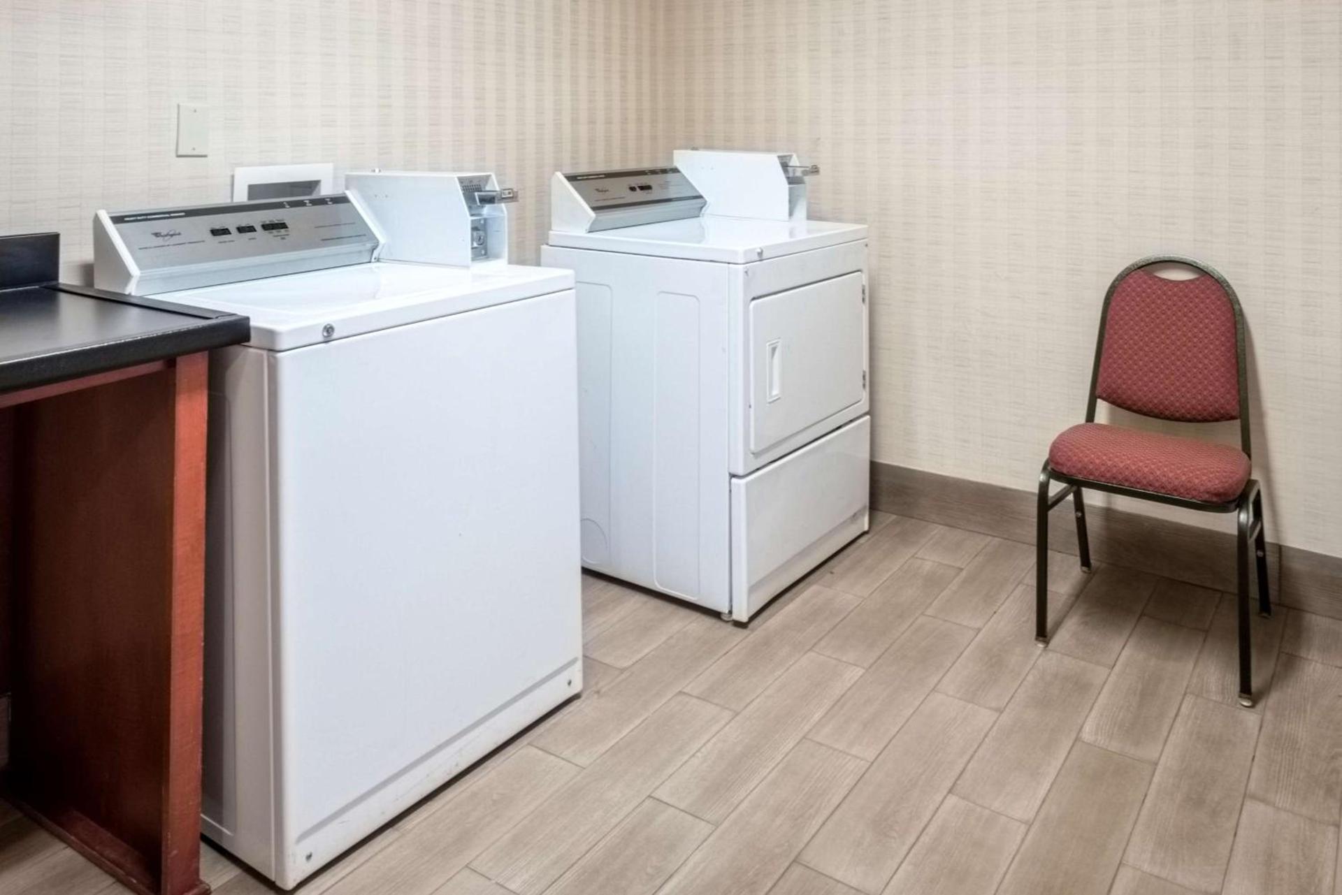 Hampton Inn Montgomery-South-Airport photo 54