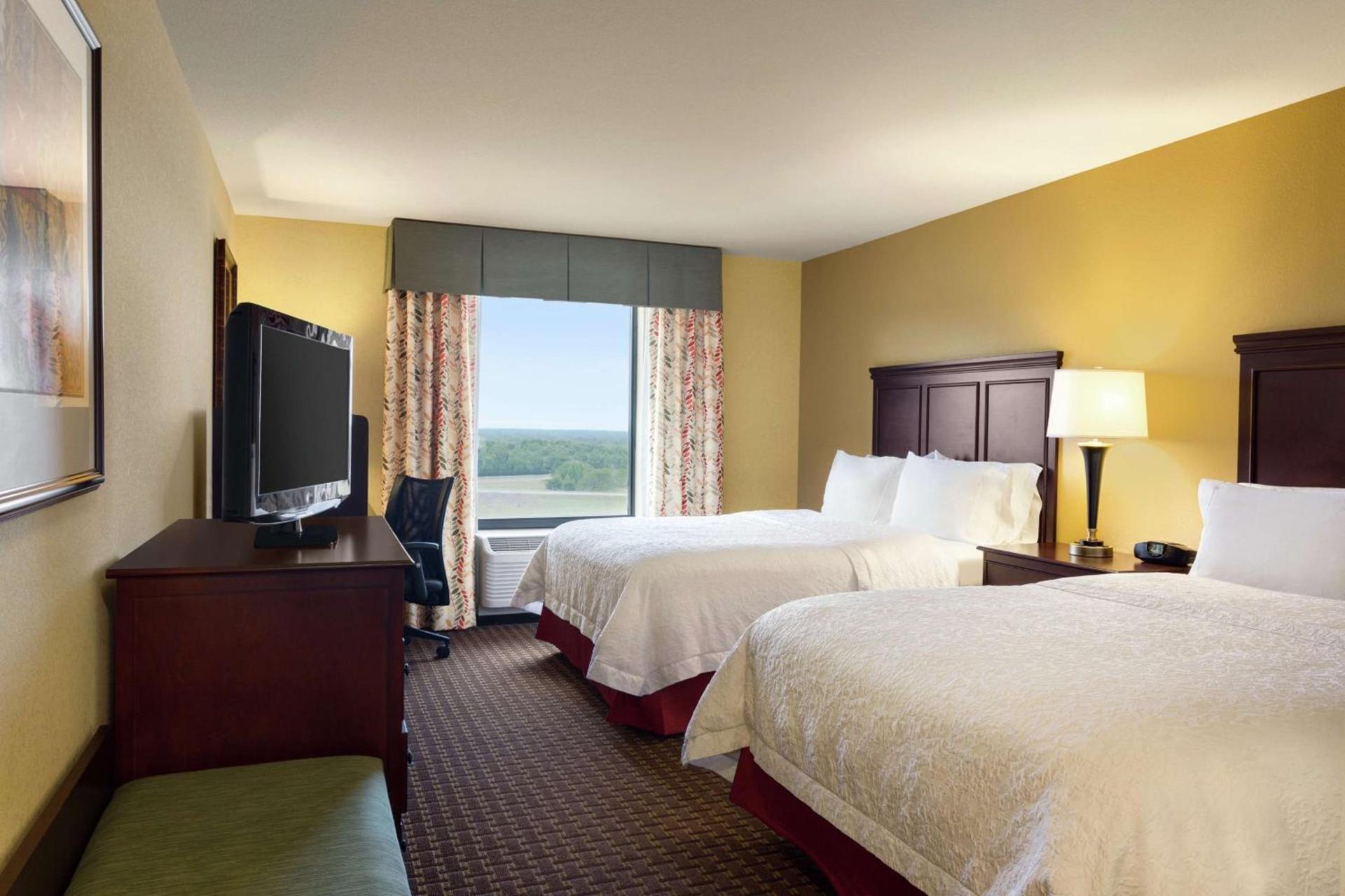 Hampton Inn & Suites Prattville photo 2