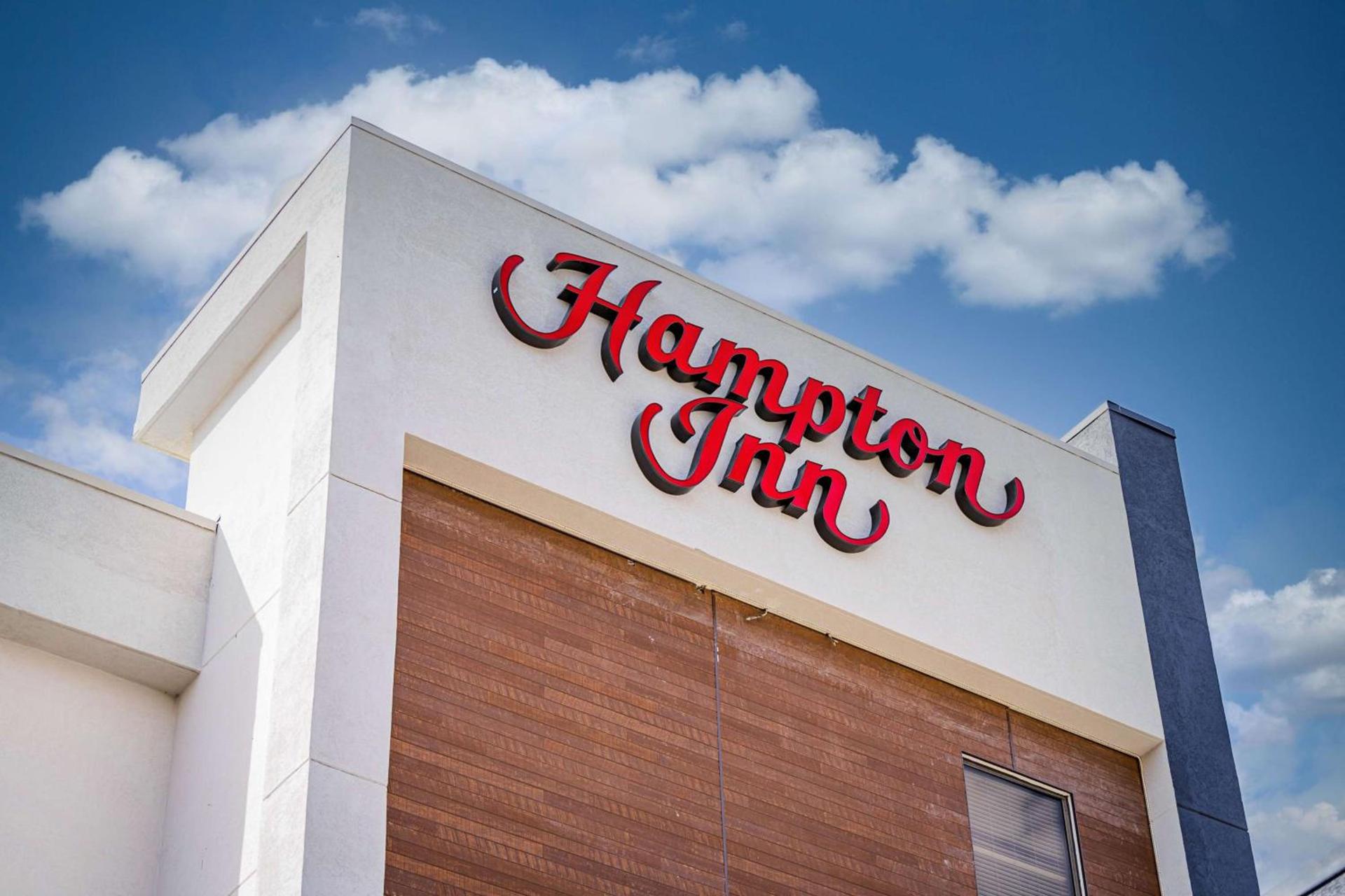 Hampton Inn Morgantown photo 4