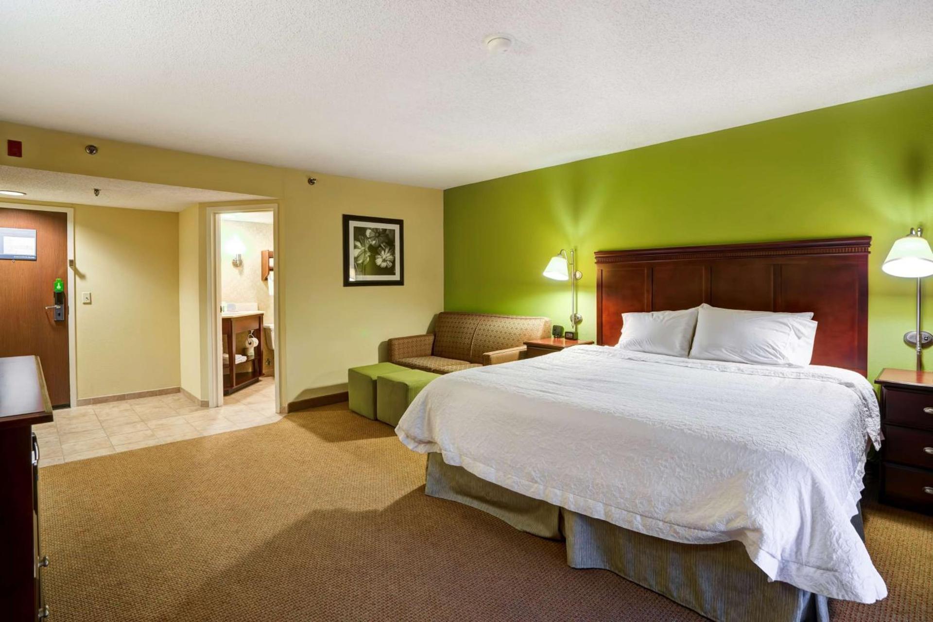 Hampton Inn Morgantown photo 19