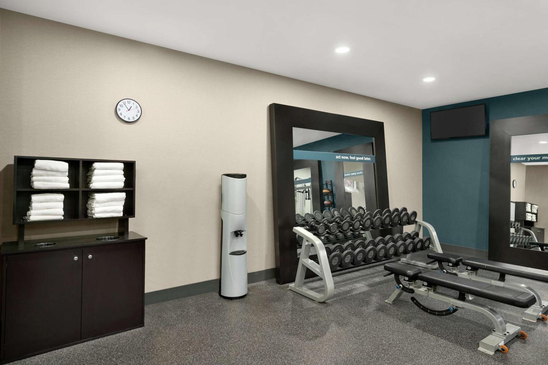 Hampton Inn & Suites Exeter photo 13