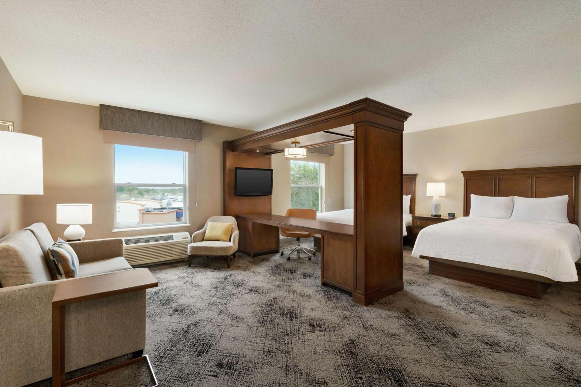 Hampton Inn & Suites Exeter photo 19