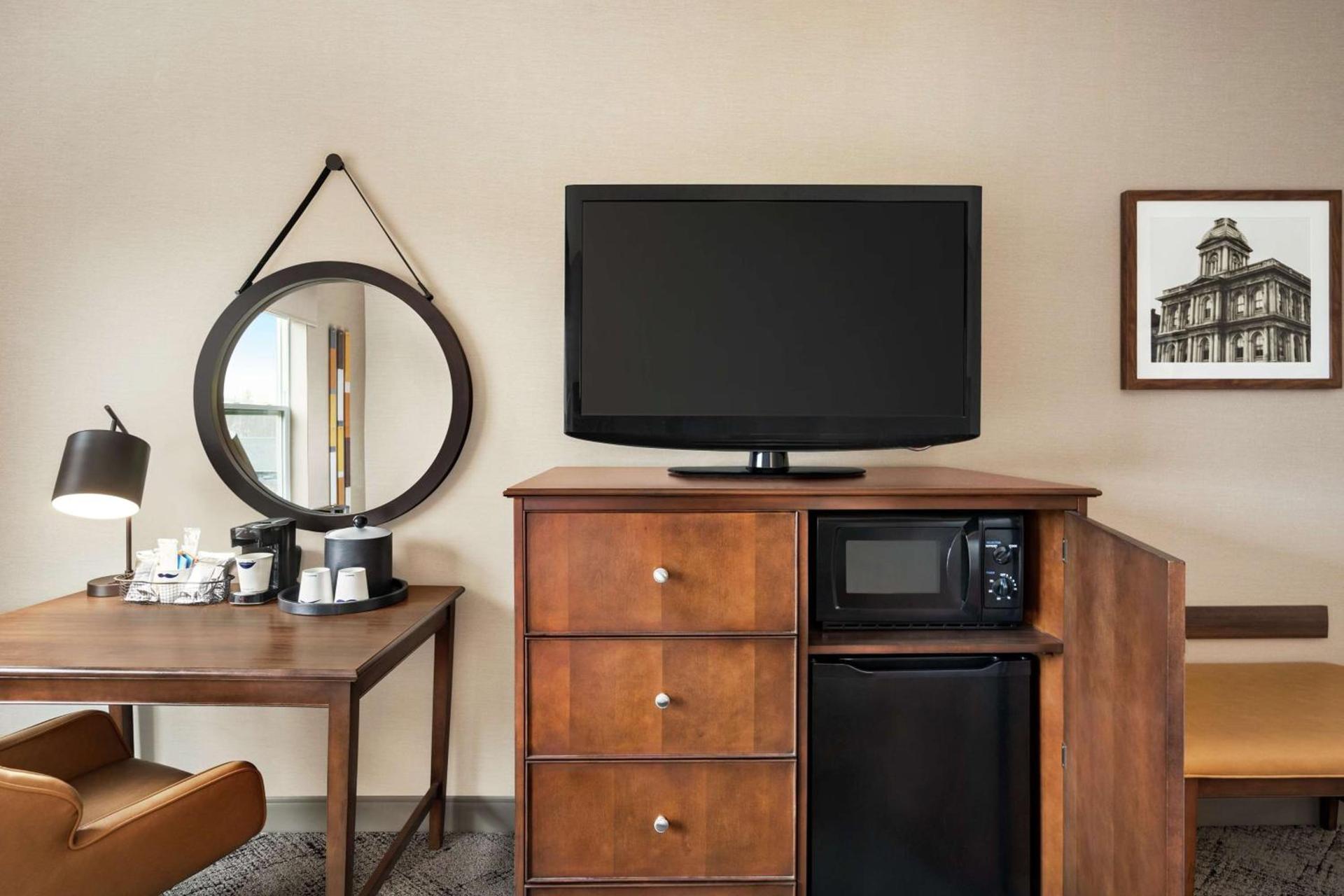 Hampton Inn & Suites Exeter photo 22