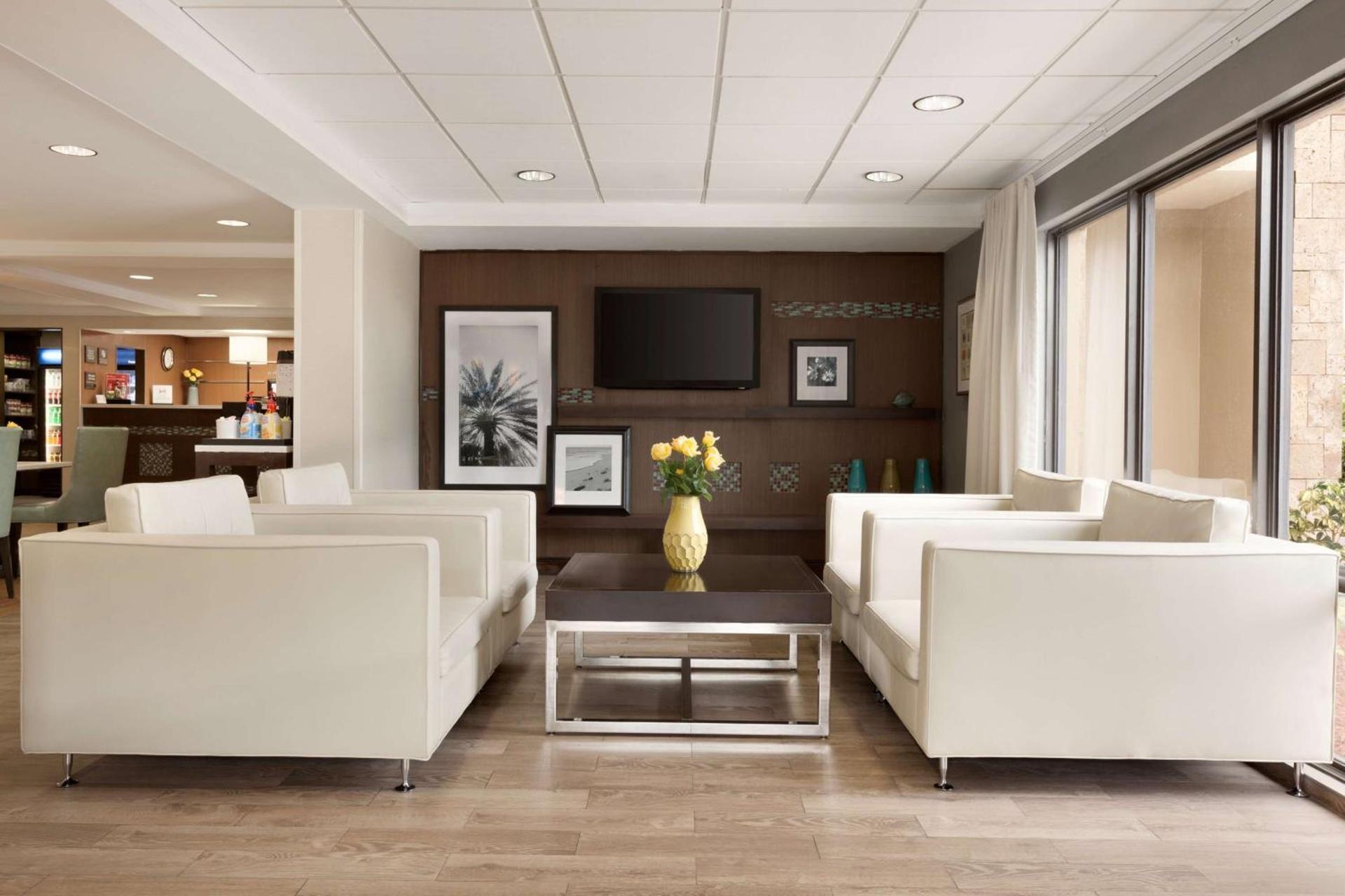 Hampton Inn Miami-Airport West photo 11