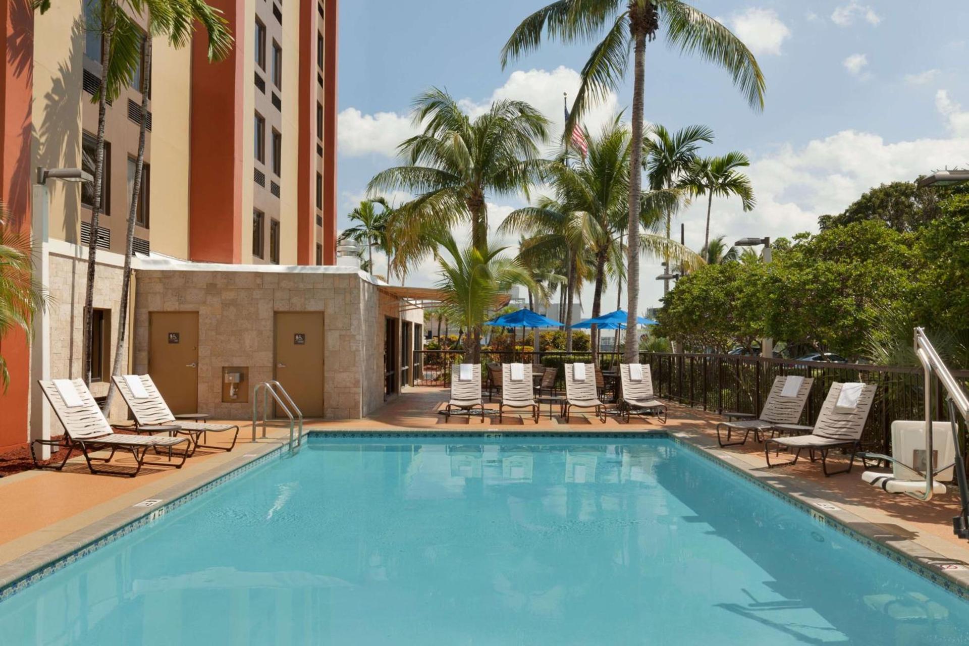Hampton Inn Miami-Airport West photo 23