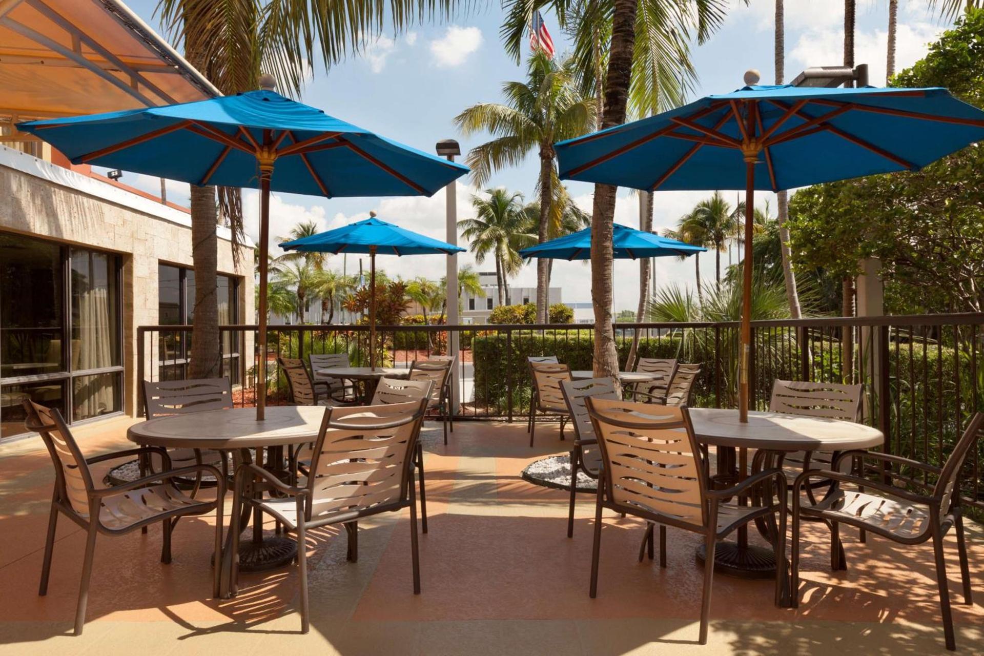 Hampton Inn Miami-Airport West photo 24