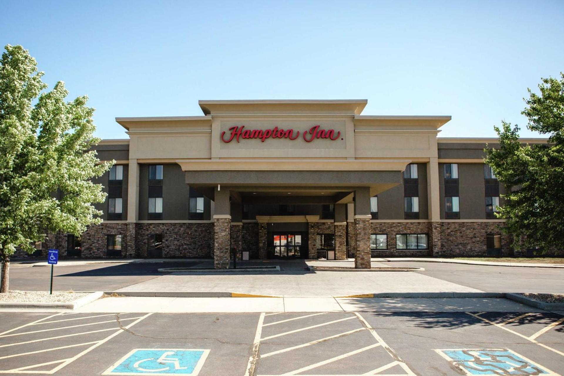 Hampton Inn Mitchell photo 2