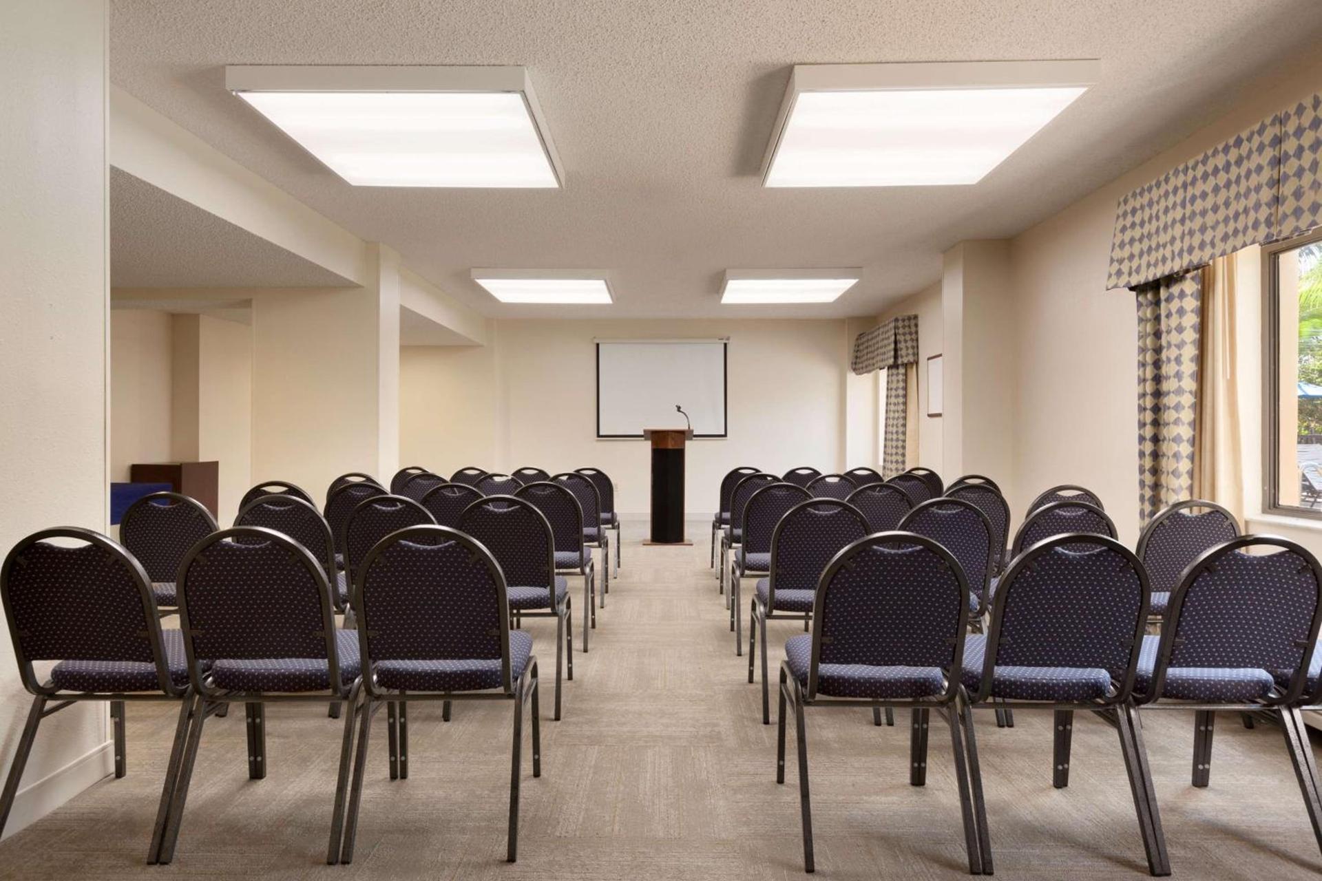 Hampton Inn Miami-Airport West photo 59