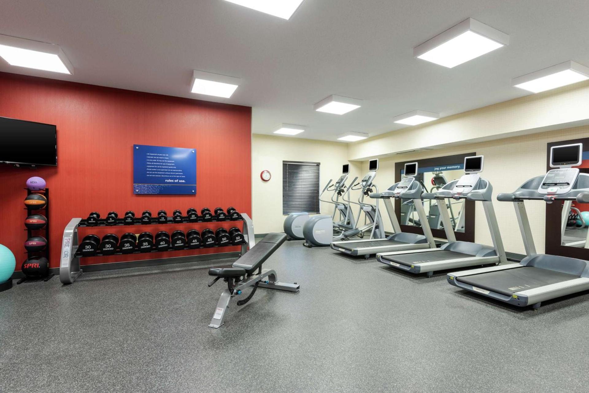 Hampton Inn & Suites Marshalltown photo 12