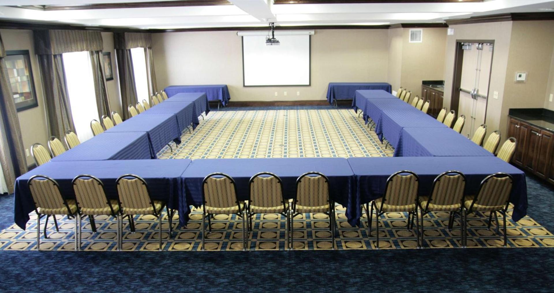 Hampton Inn Olathe photo 48