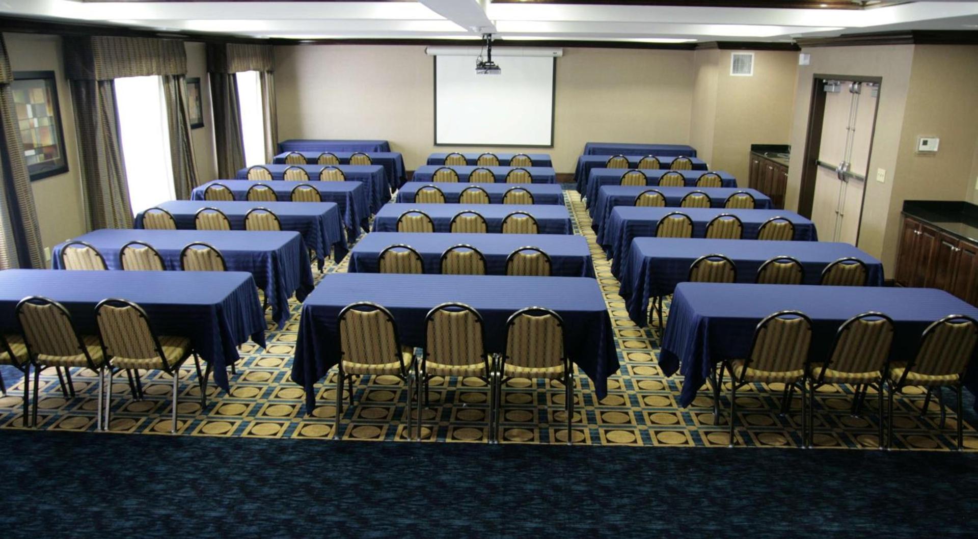 Hampton Inn Olathe photo 47