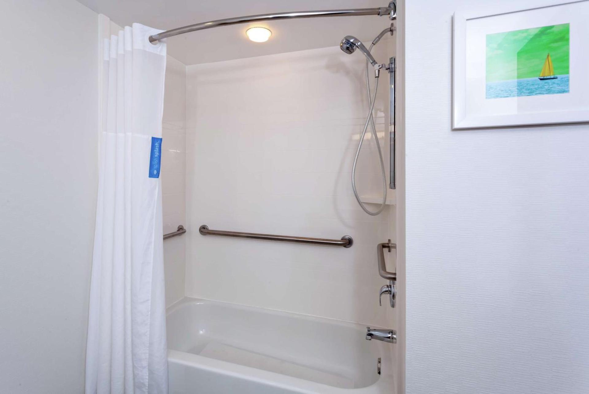 Hampton Inn Melbourne photo 9