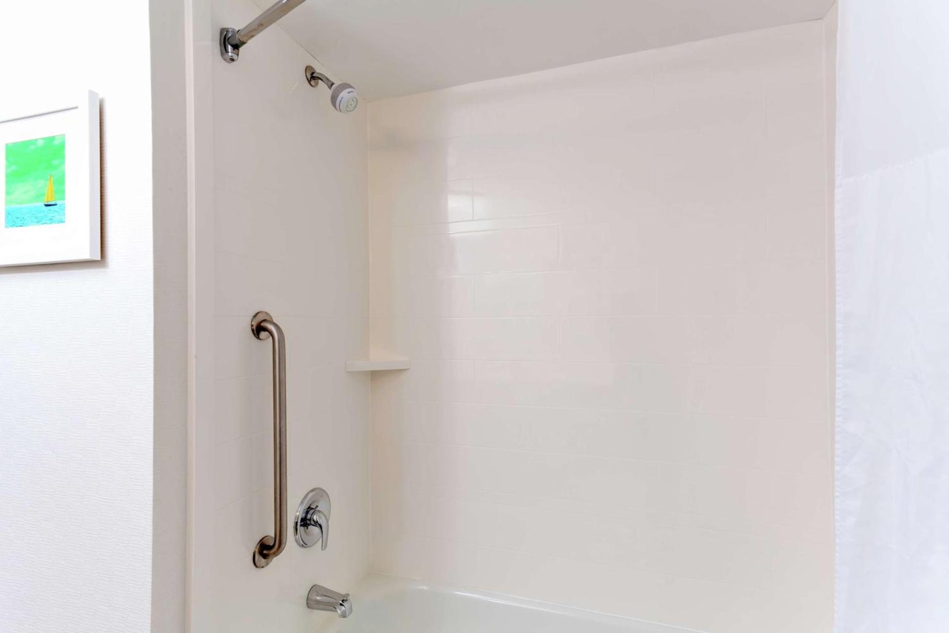 Hampton Inn Melbourne photo 16