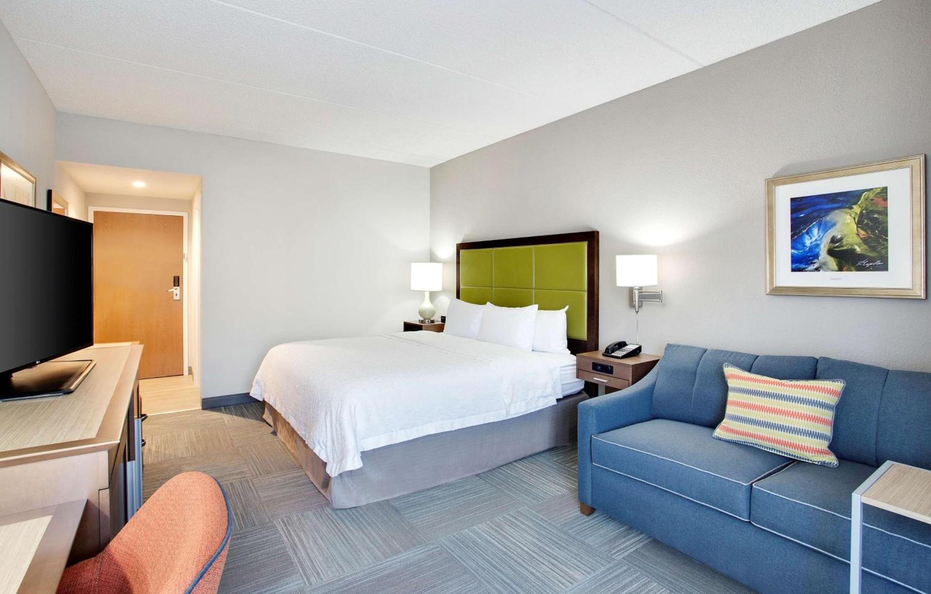 Hampton Inn Middletown photo 21