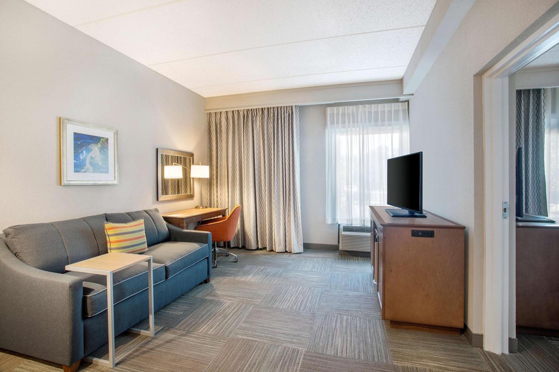 Hampton Inn Middletown photo 22