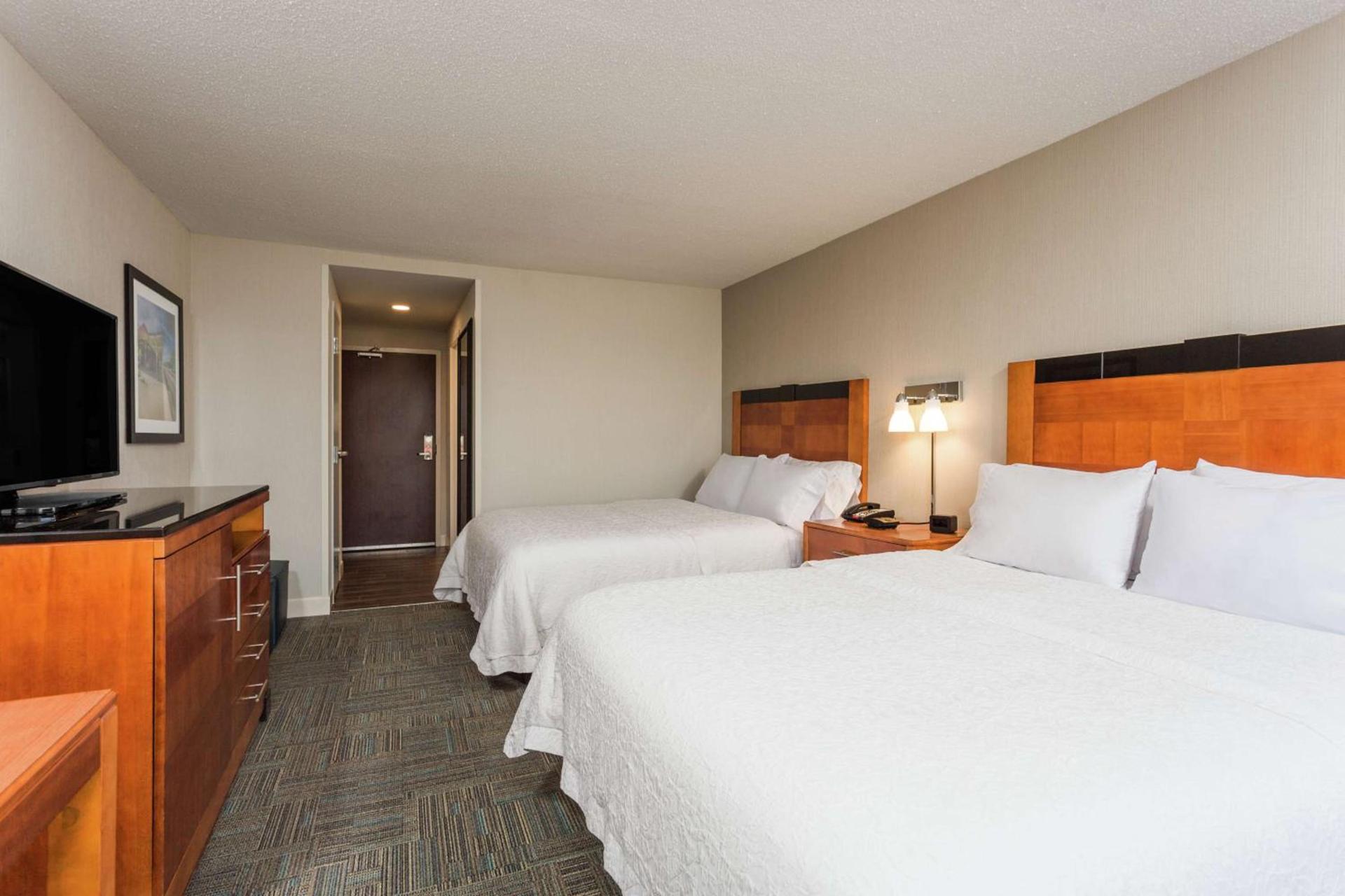 Hampton Inn Manassas photo 25