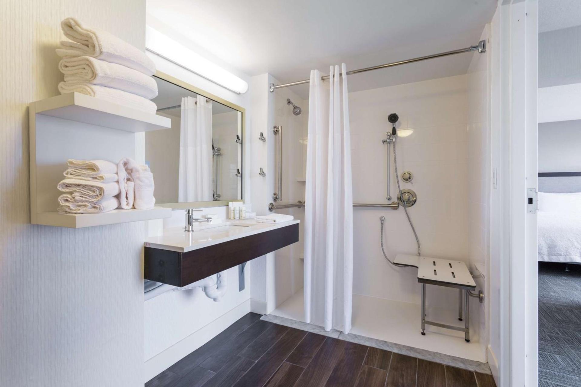 Hampton Inn Manassas photo 27