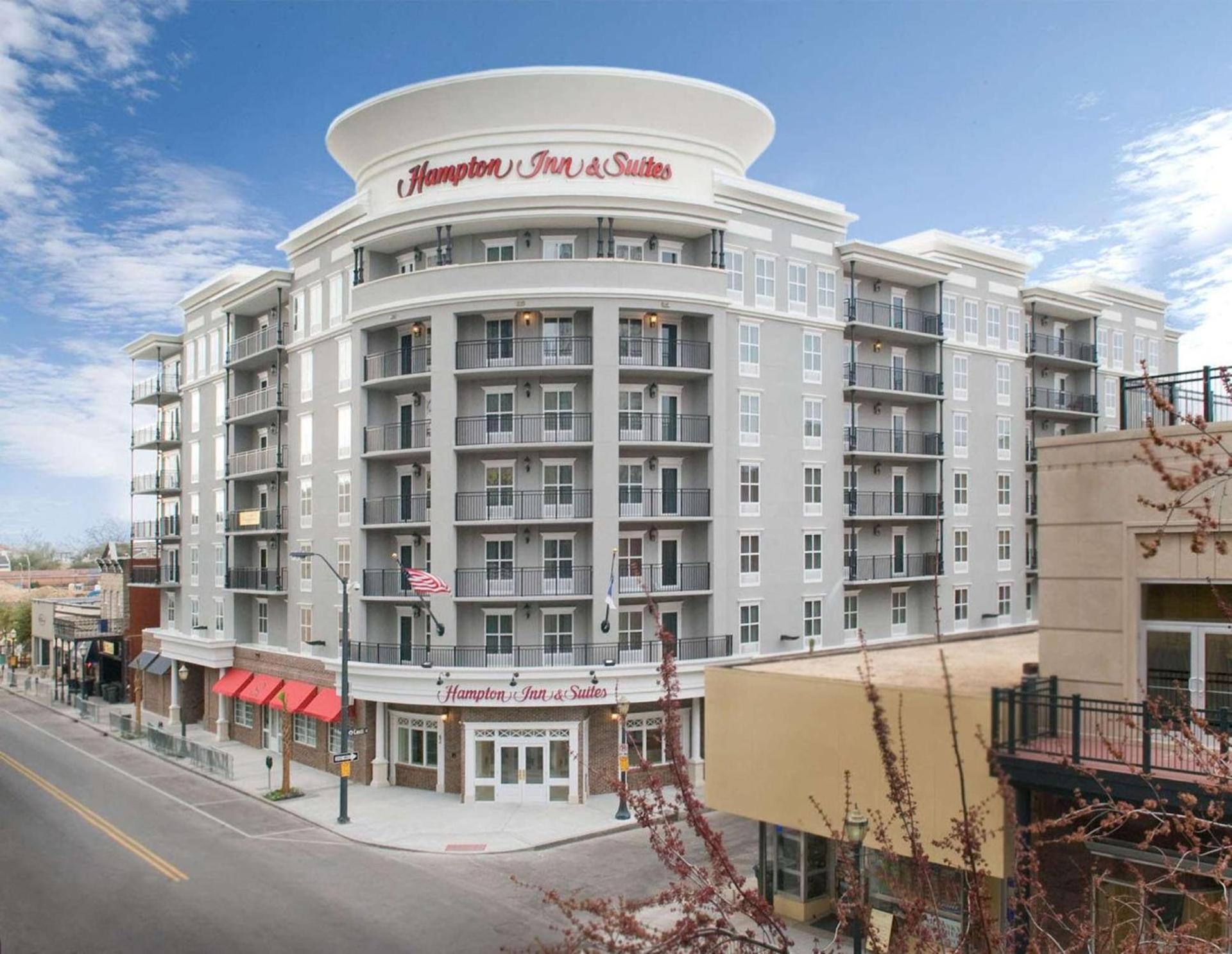 Hampton Inn & Suites Mobile - Downtown Historic District photo 1