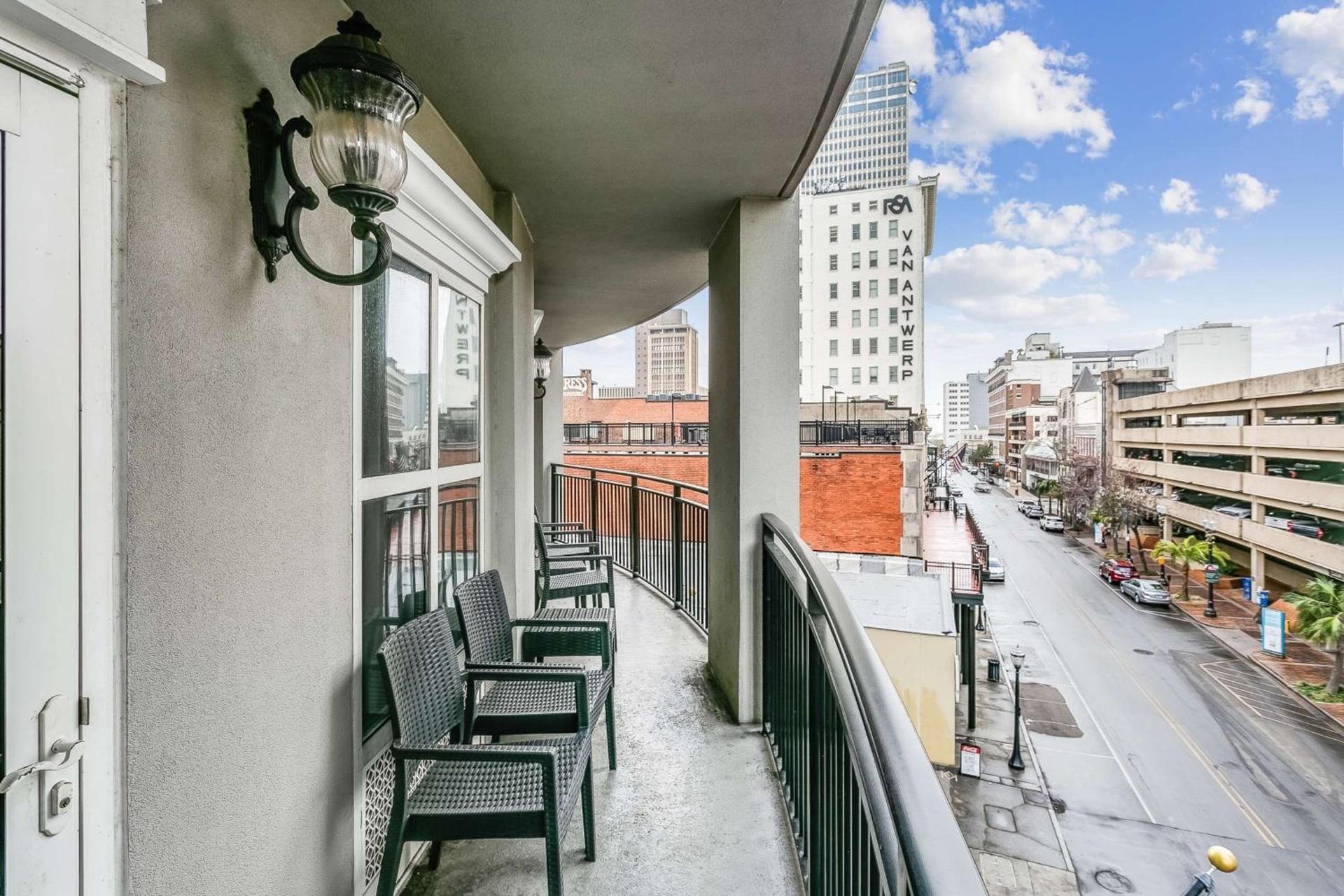 Hampton Inn & Suites Mobile - Downtown Historic District photo 23