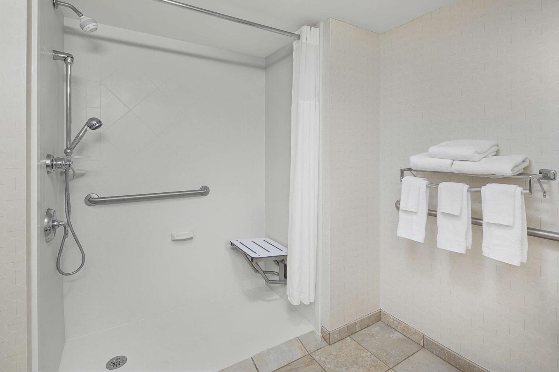 Hampton Inn Fairhope-Mobile Bay, AL photo 20