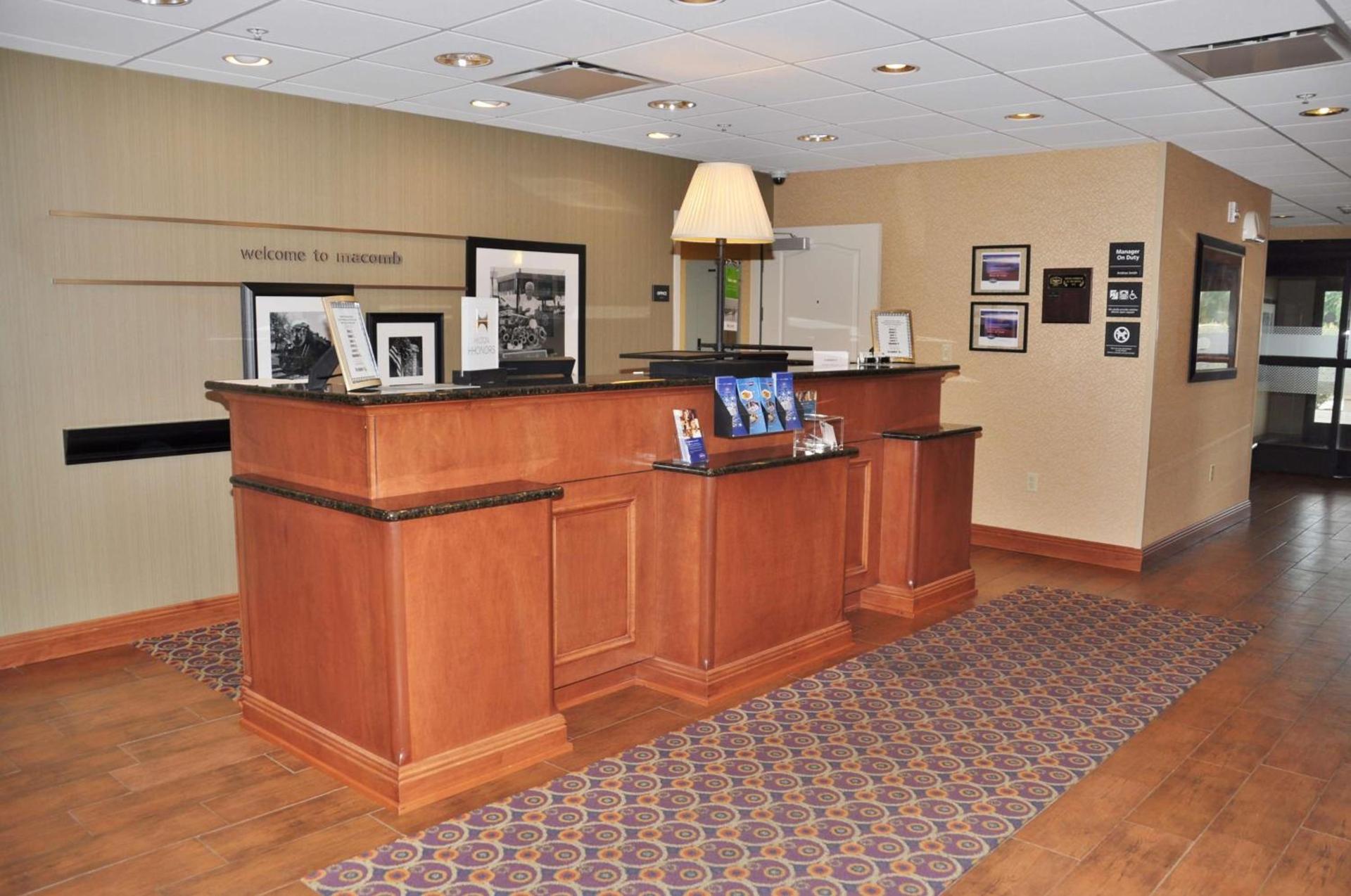 Hampton Inn Macomb photo 9