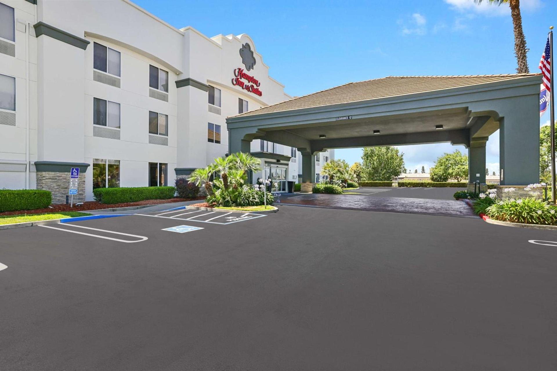 Hampton Inn & Suites Modesto - Salida photo 2