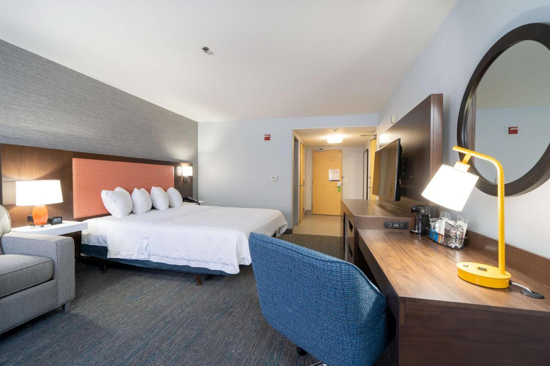 Hampton Inn & Suites Modesto - Salida photo 12