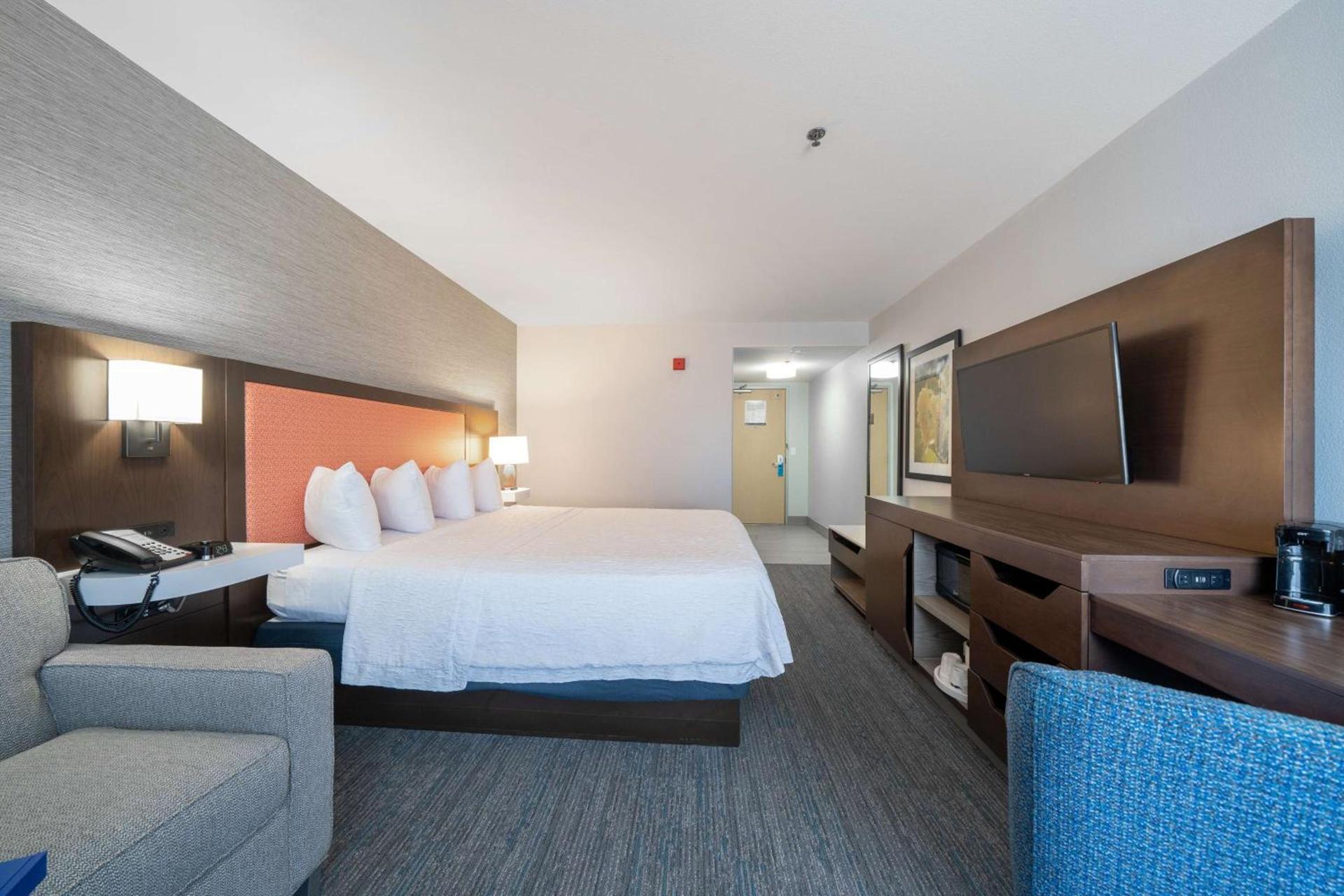 Hampton Inn & Suites Modesto - Salida photo 20