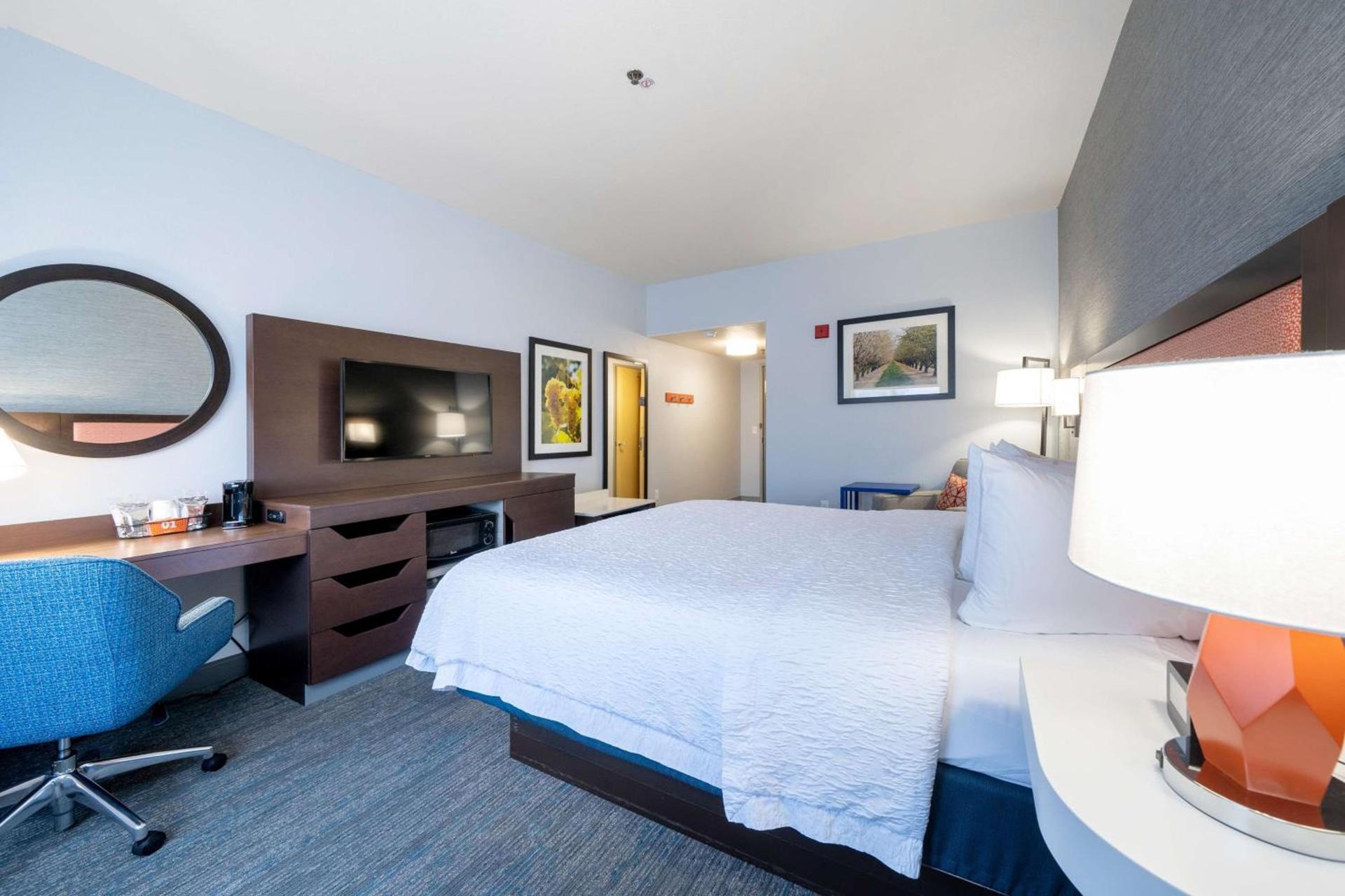 Hampton Inn & Suites Modesto - Salida photo 24