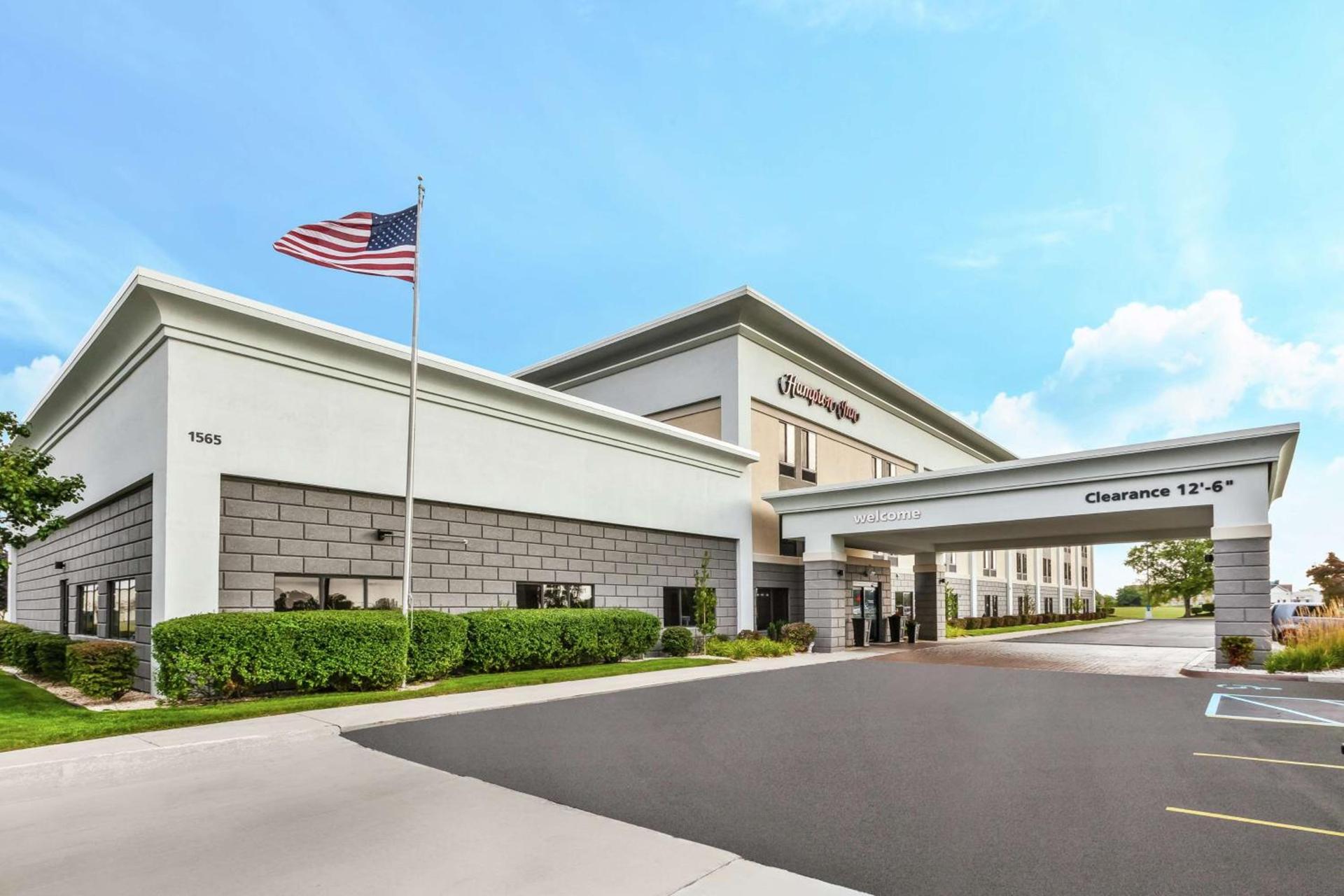Hampton Inn Monroe photo 2