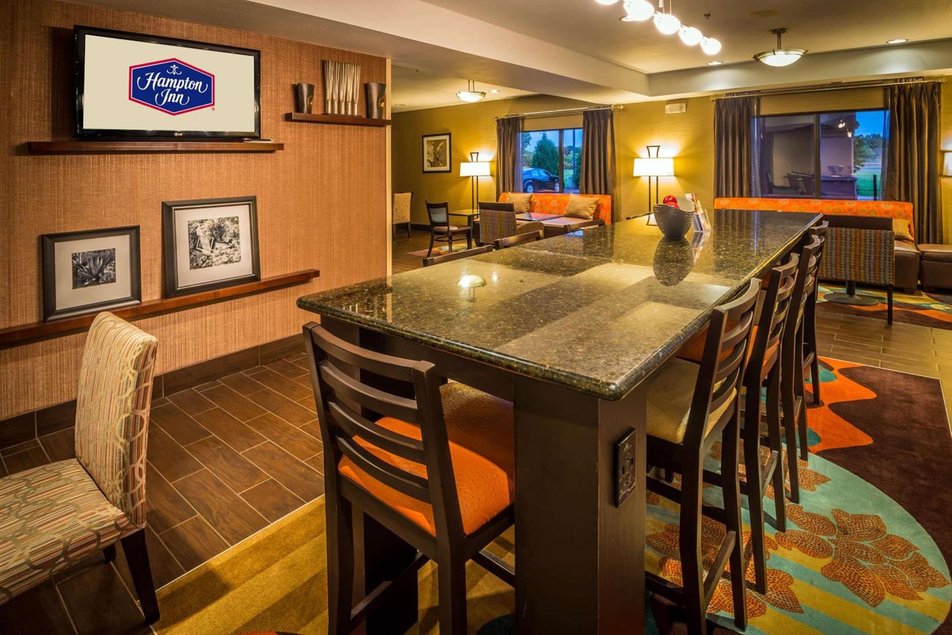 Hampton Inn Monroe photo 6