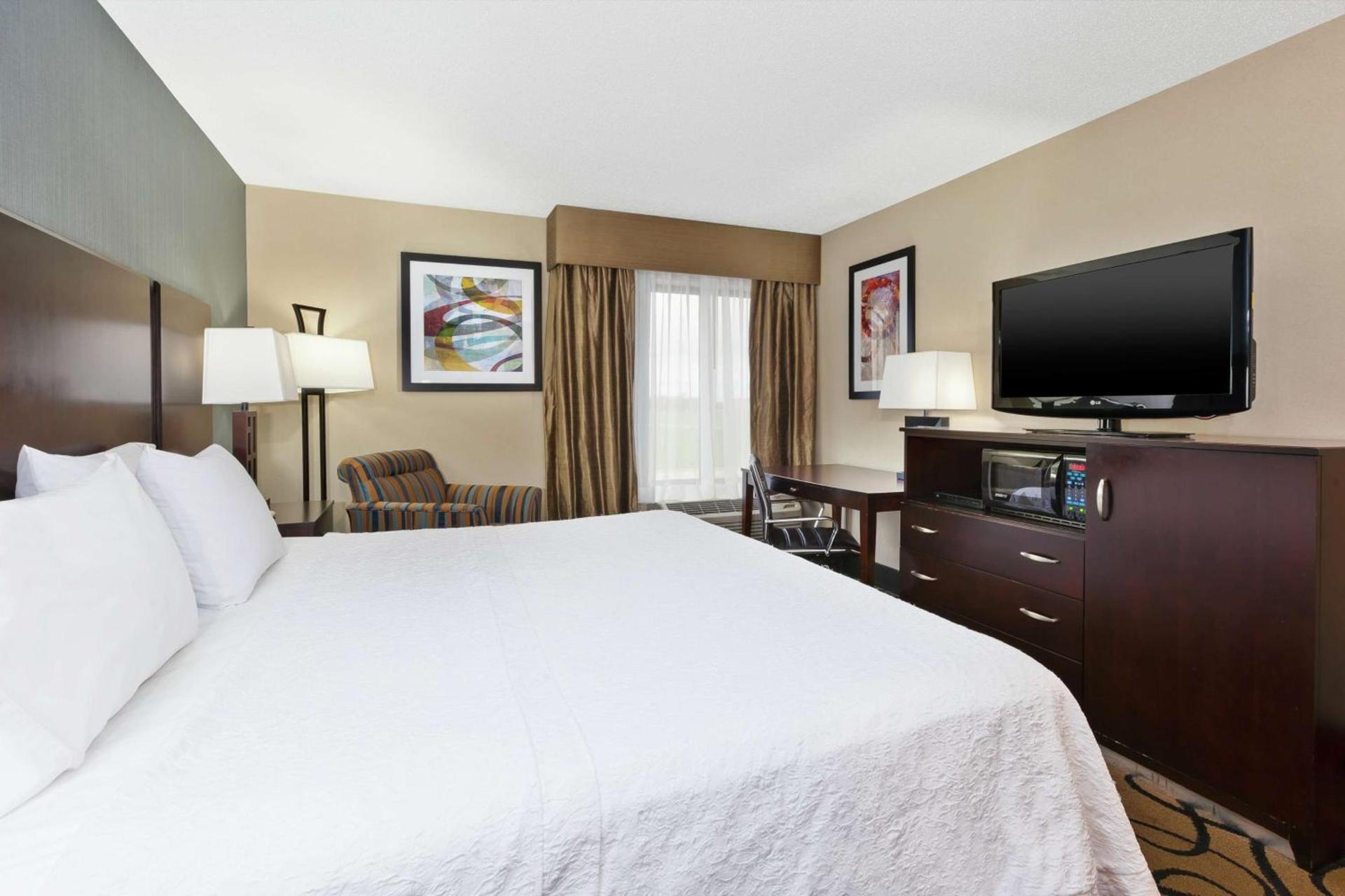 Hampton Inn Monroe photo 15