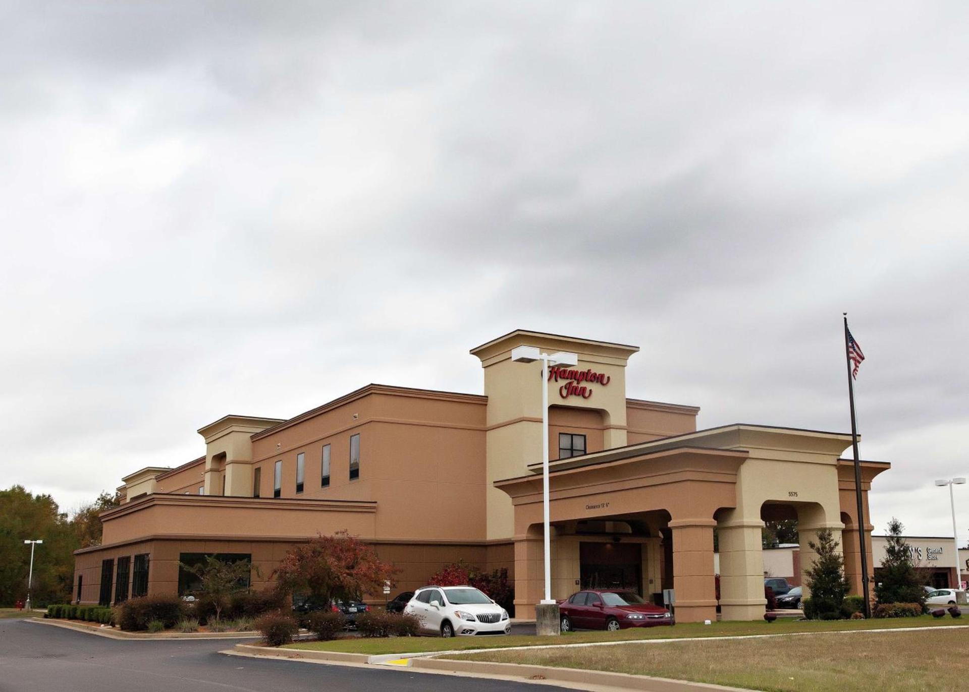 Hampton Inn Martin photo 2