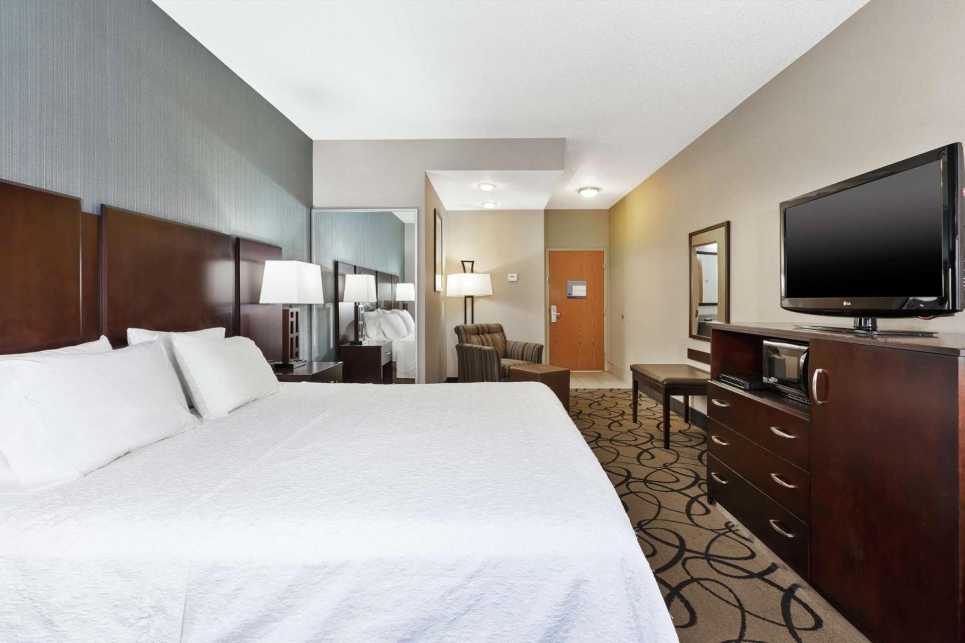 Hampton Inn Monroe photo 26