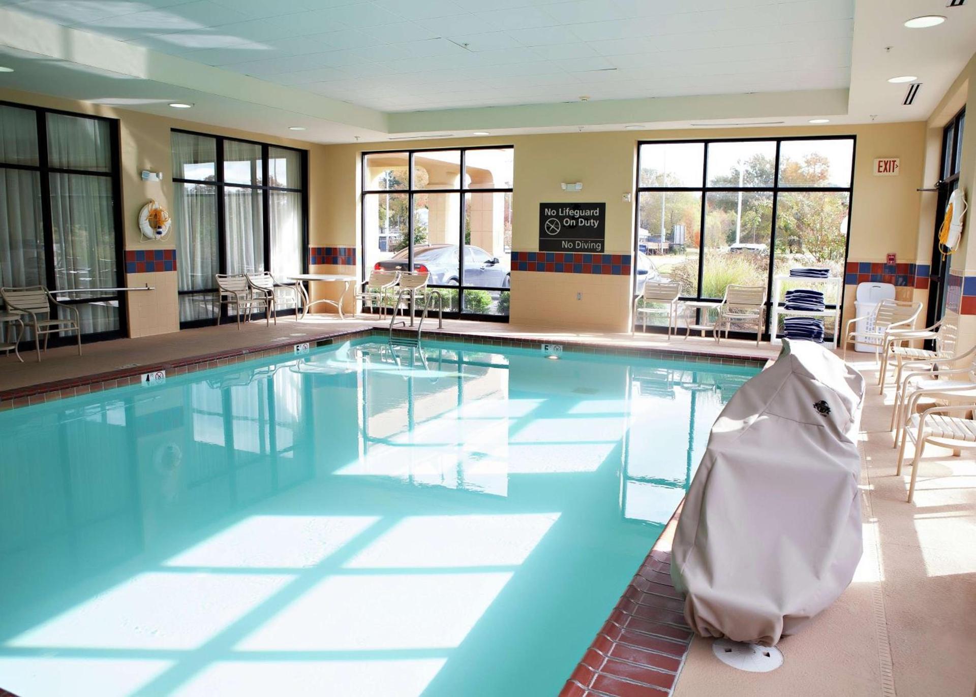 Hampton Inn Martin photo 6