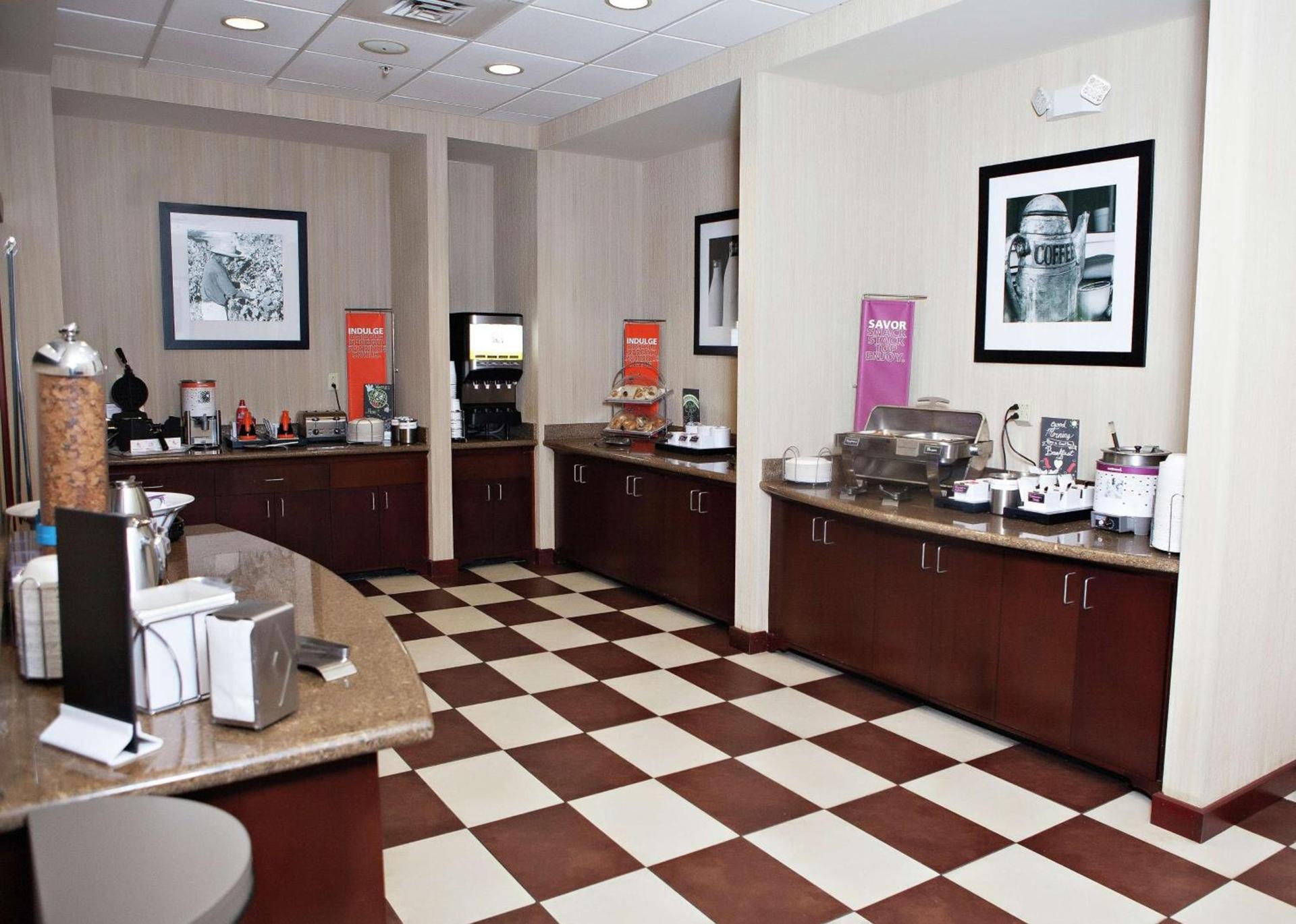 Hampton Inn Martin photo 11