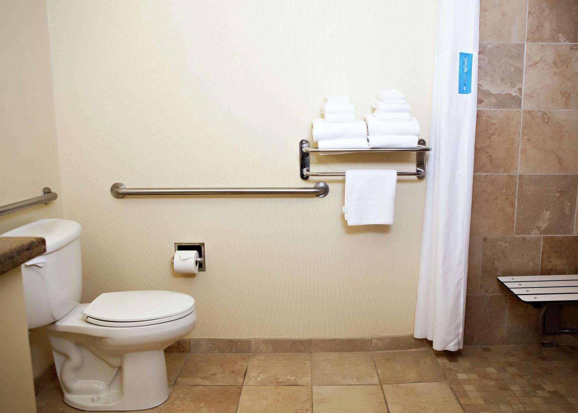 Hampton Inn Martin photo 21